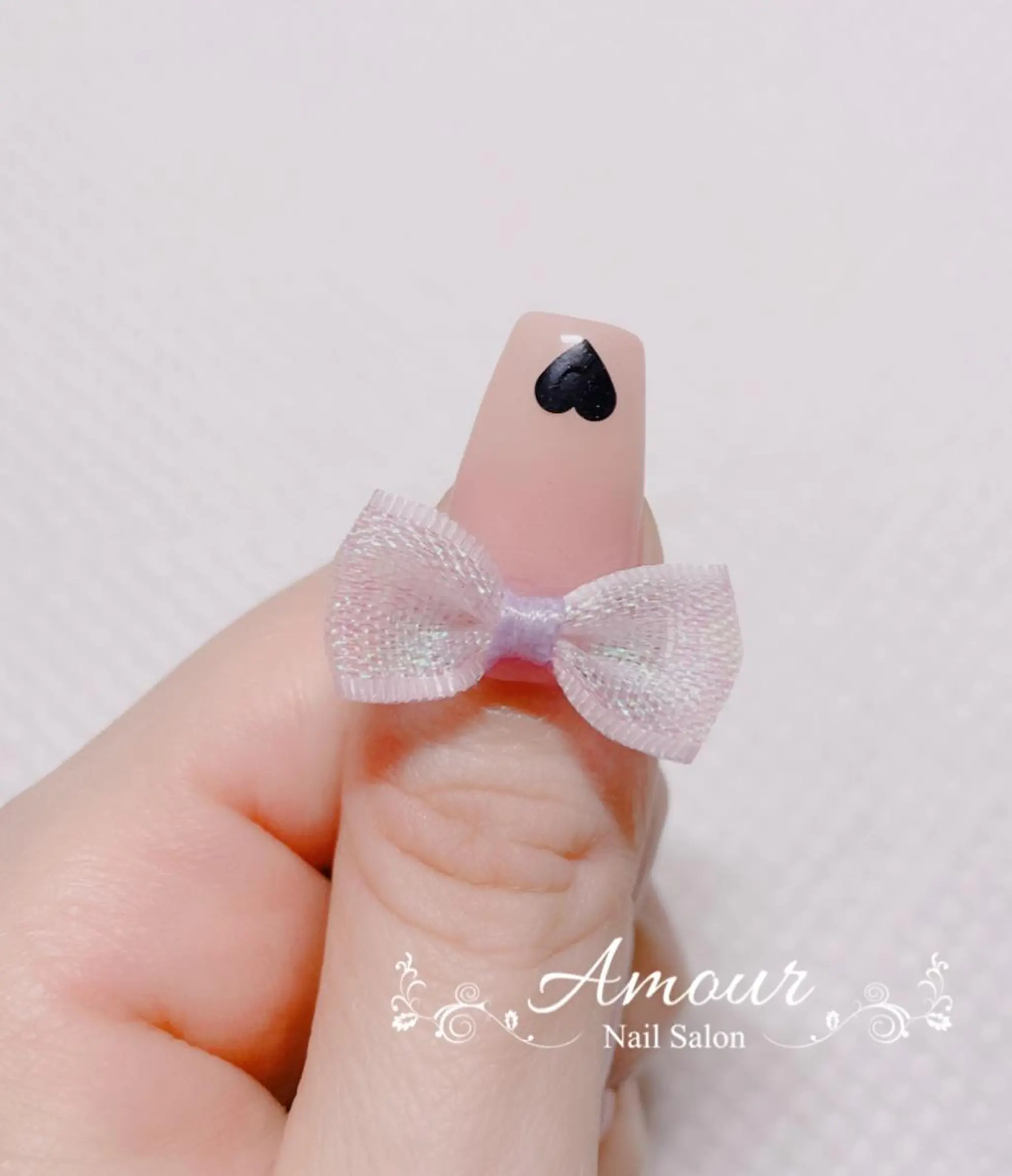 ネイル リボン nailsalon ♡amour♡のネイルデザイン