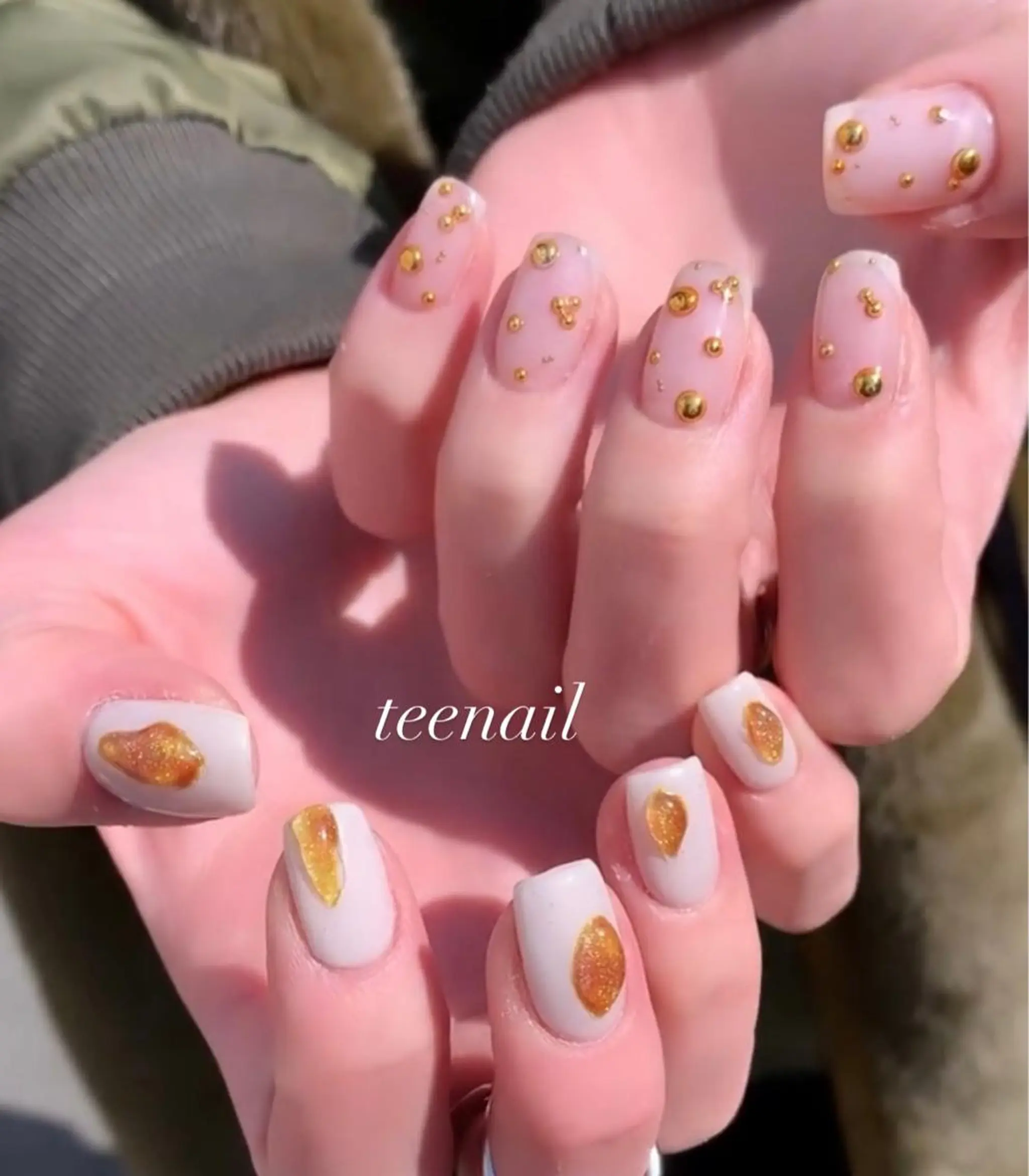 ネイル ニュアンスネイル 春ネイル ワンホンネイル ハンドネイル teenail 21のネイルデザイン