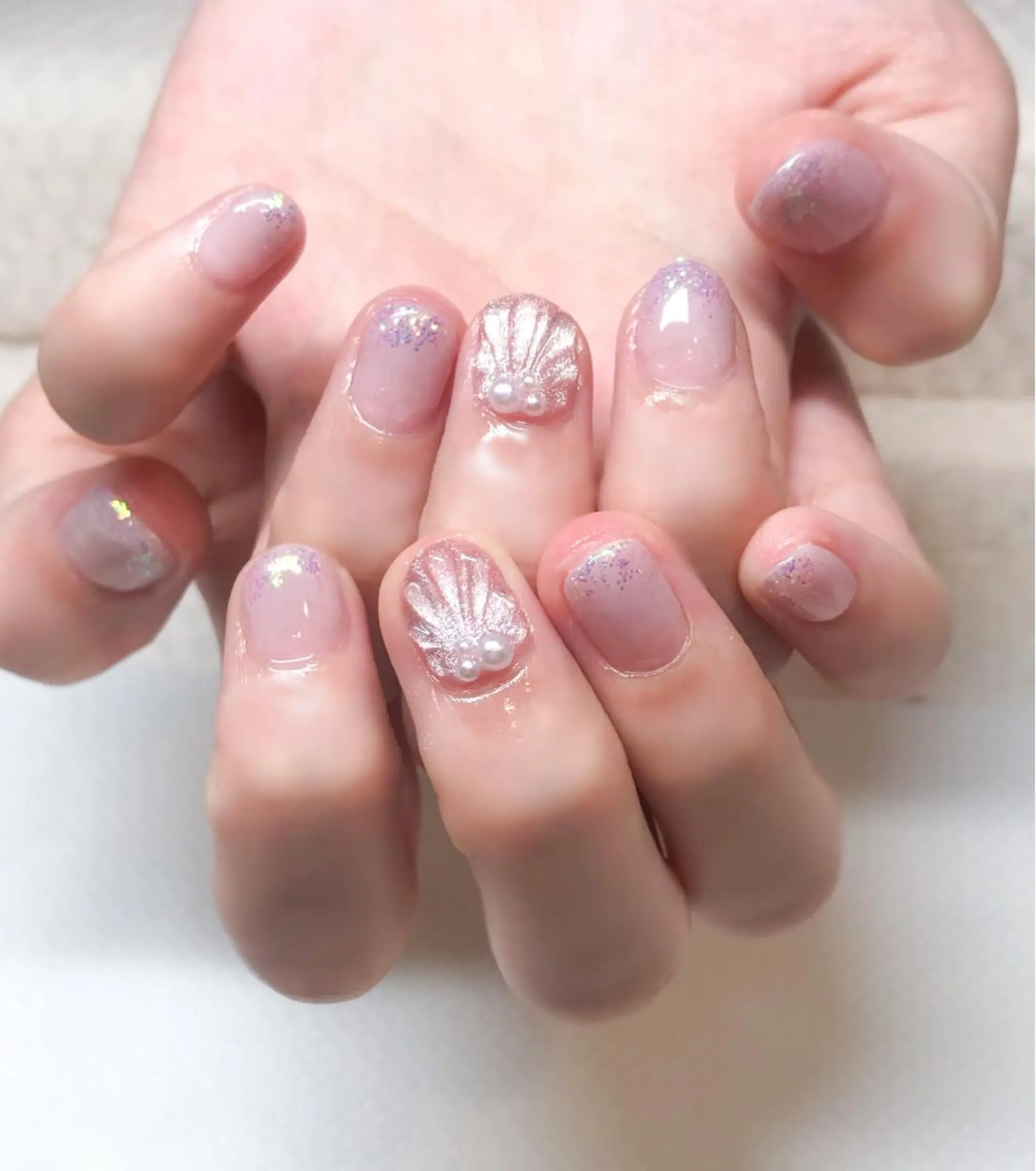 ネイル ジェルネイル グラデーション 氷ネイル・うるうるネイル キラキラネイル マグネットネイル Nyanco Nailのネイルデザイン