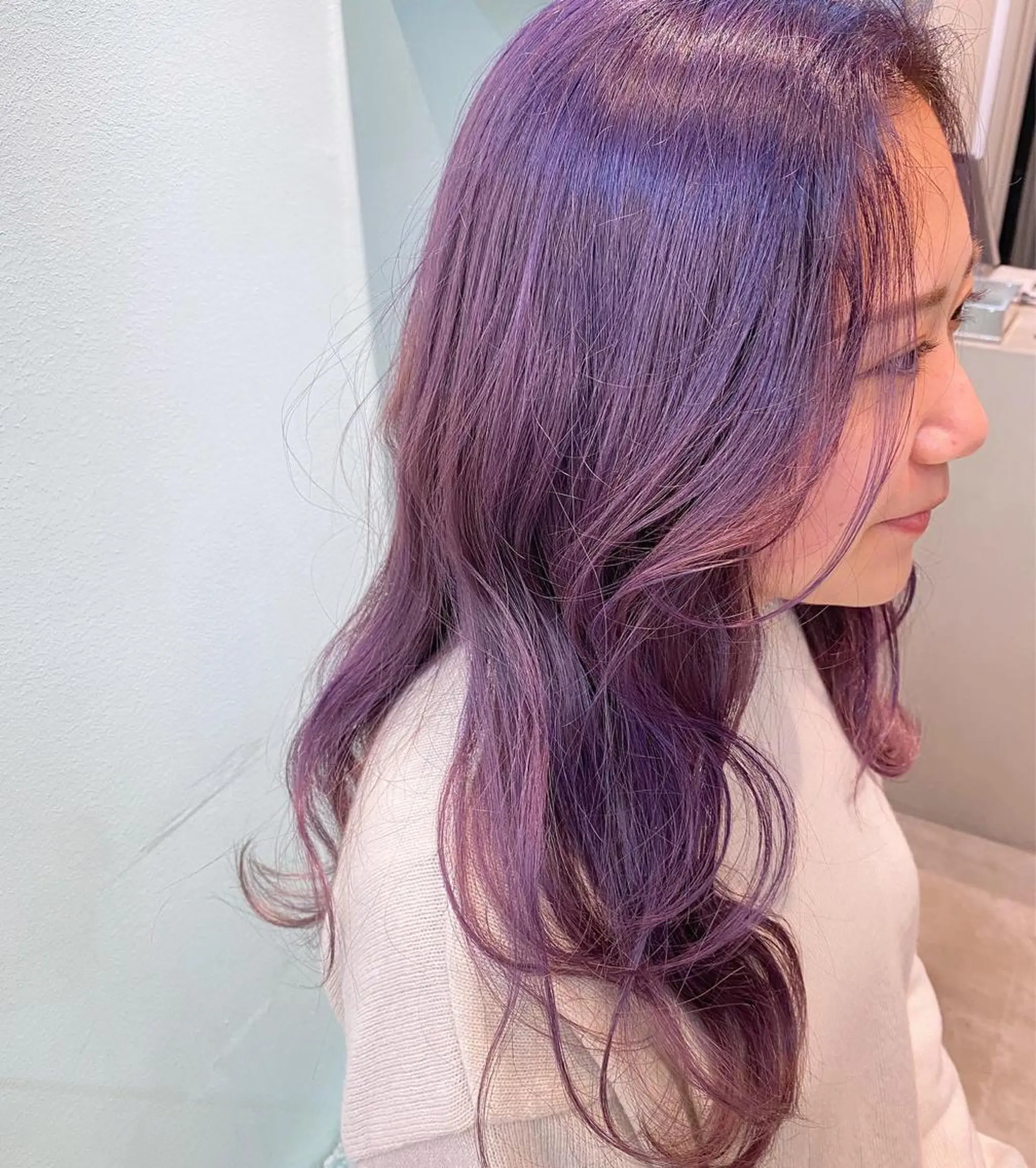 ロング カラー ヘアカラー トリートメント 岡野 静華のヘアスタイル