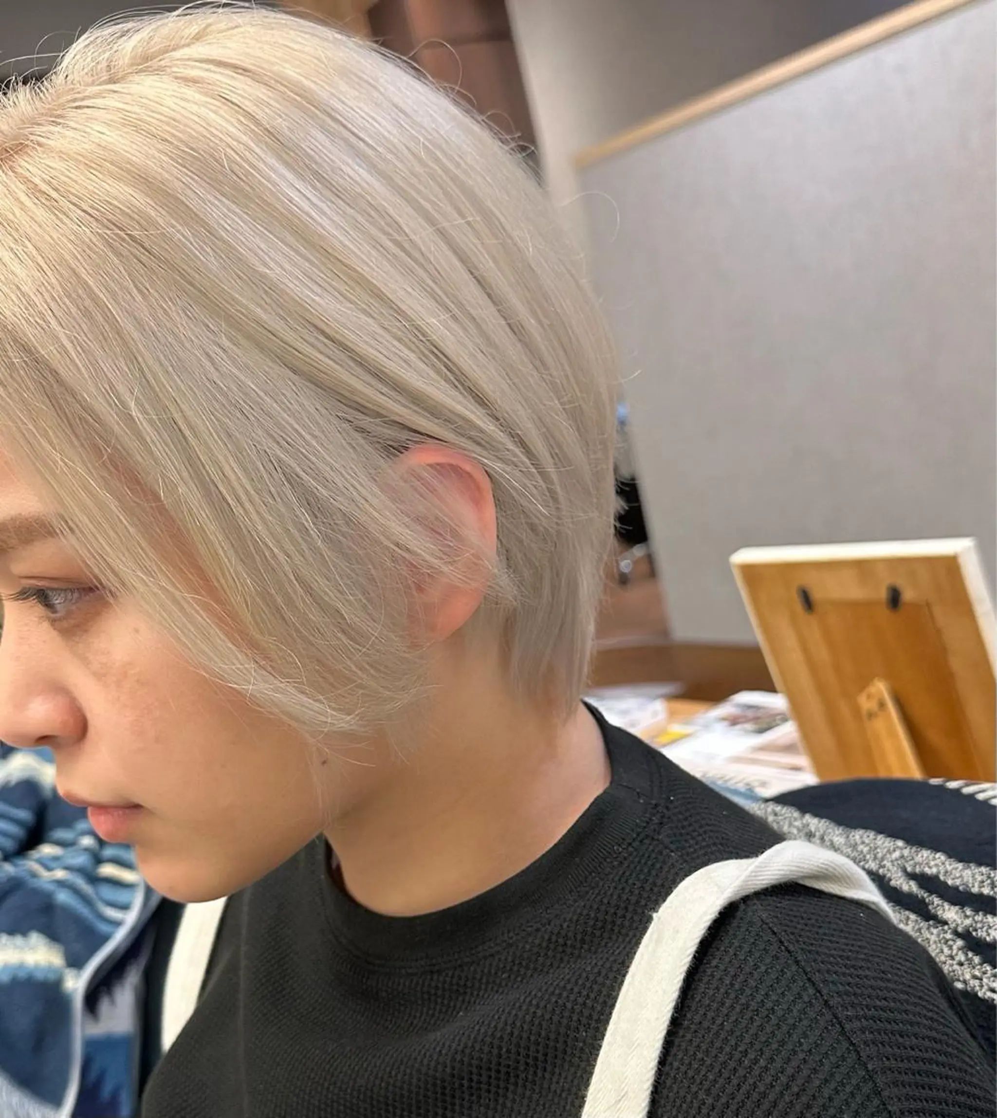 ショート カラー ベージュカラー ホワイトベージュ カット ヘアカラー ハイトーン/ボブ/ レイヤー💫カイセイのヘアスタイル