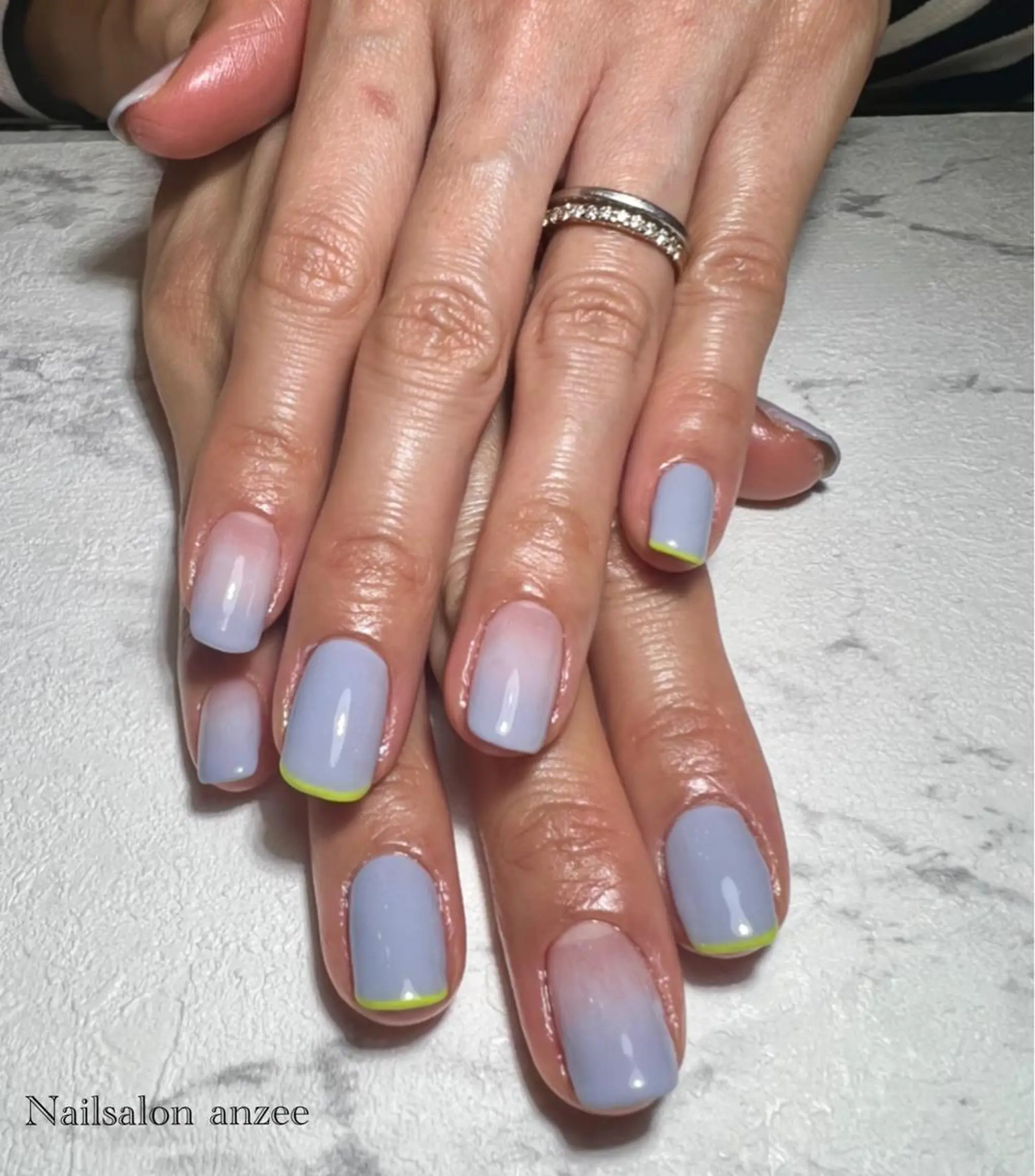 ミディアム ネイル sp anzeeのネイルデザイン