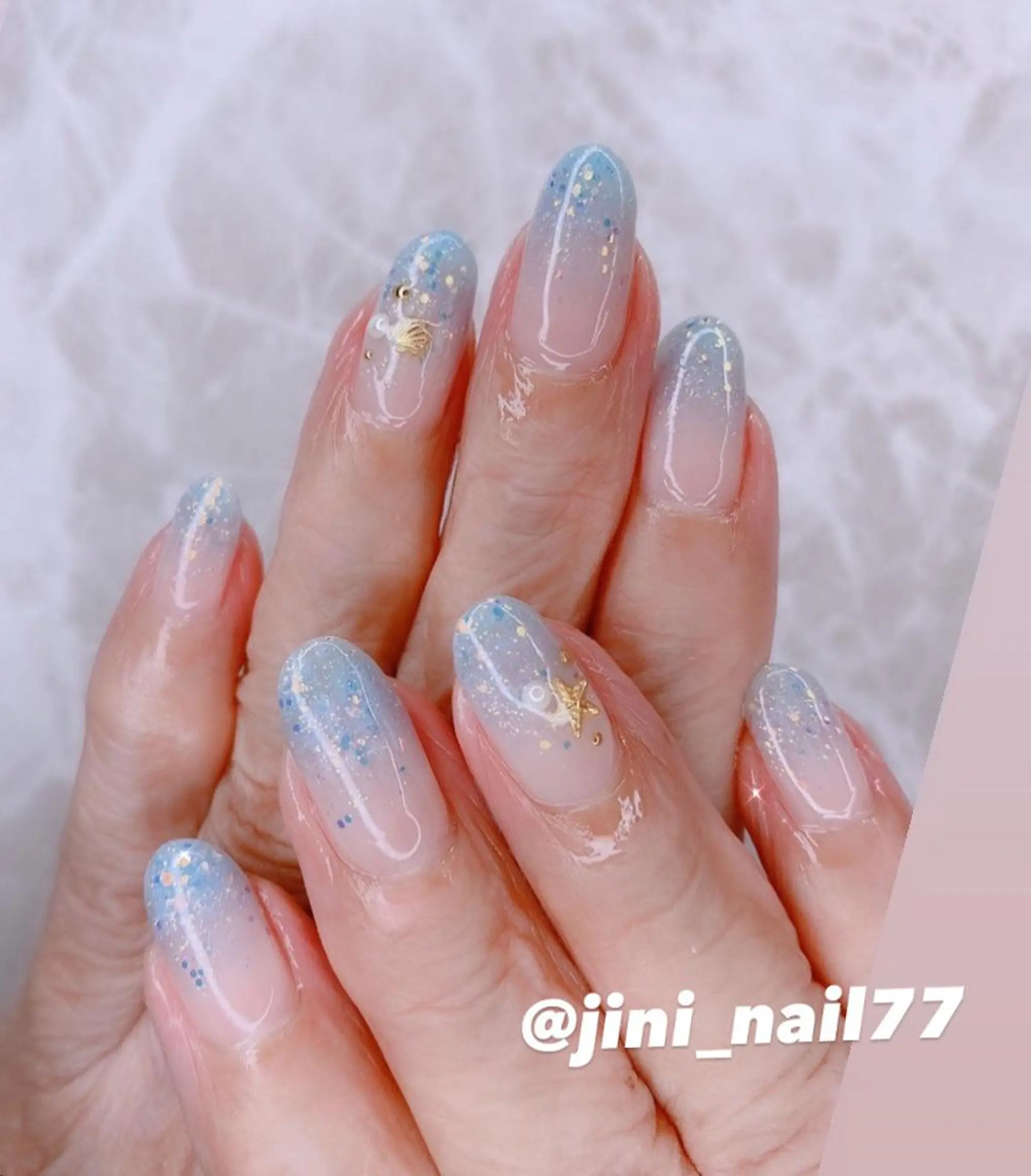 ネイル JINI NAIL所属・ジニ ネイルのネイルデザイン