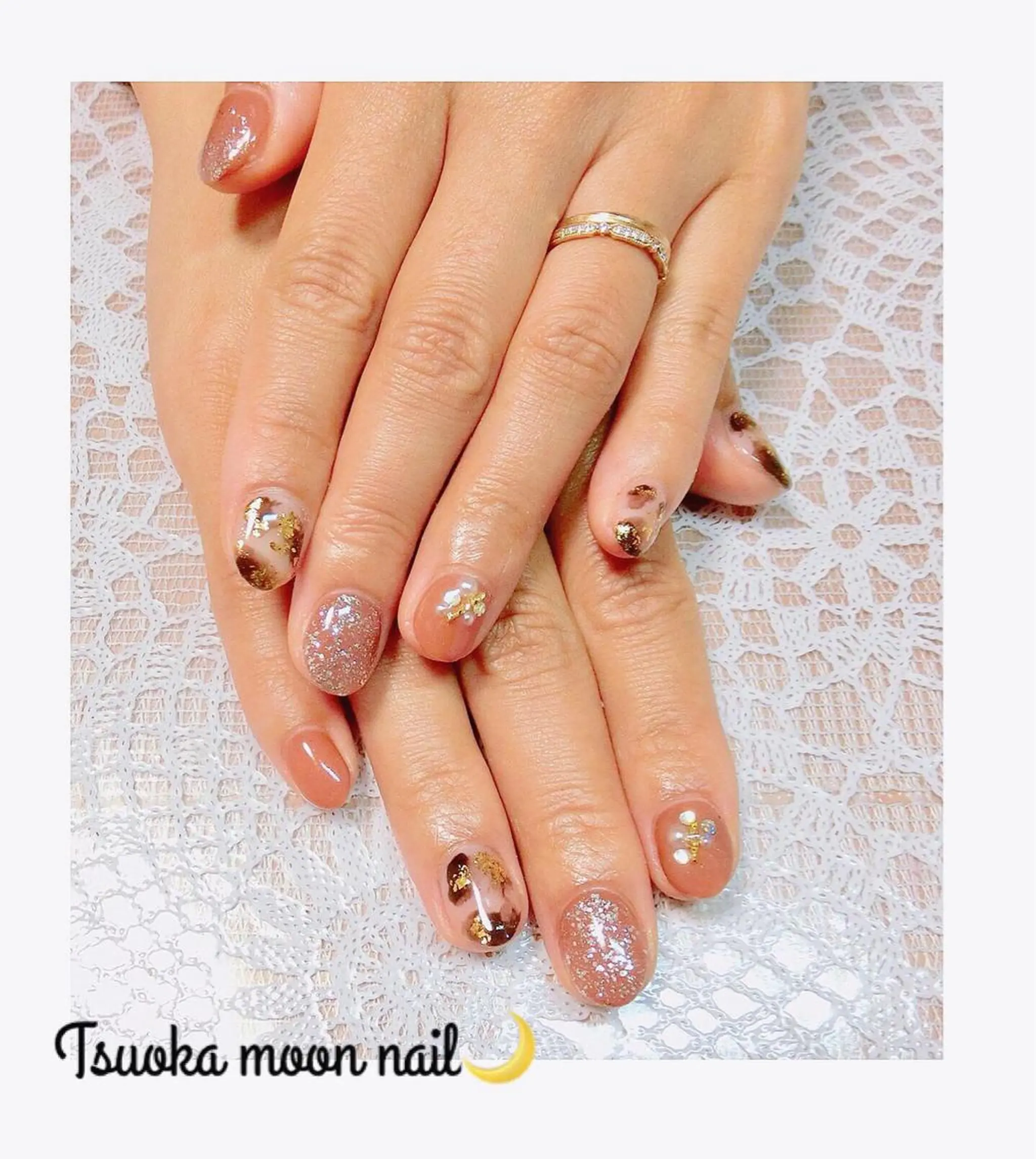 ネイル 持ち込み ニュアンスネイル 🌙都岡 ムーンネイルのネイルデザイン