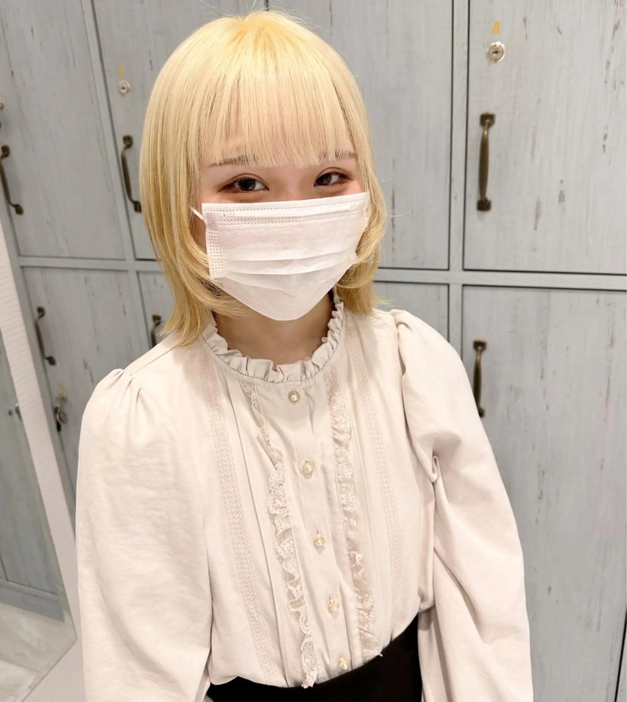 ミディアム カラー 中川 茜里のヘアスタイル