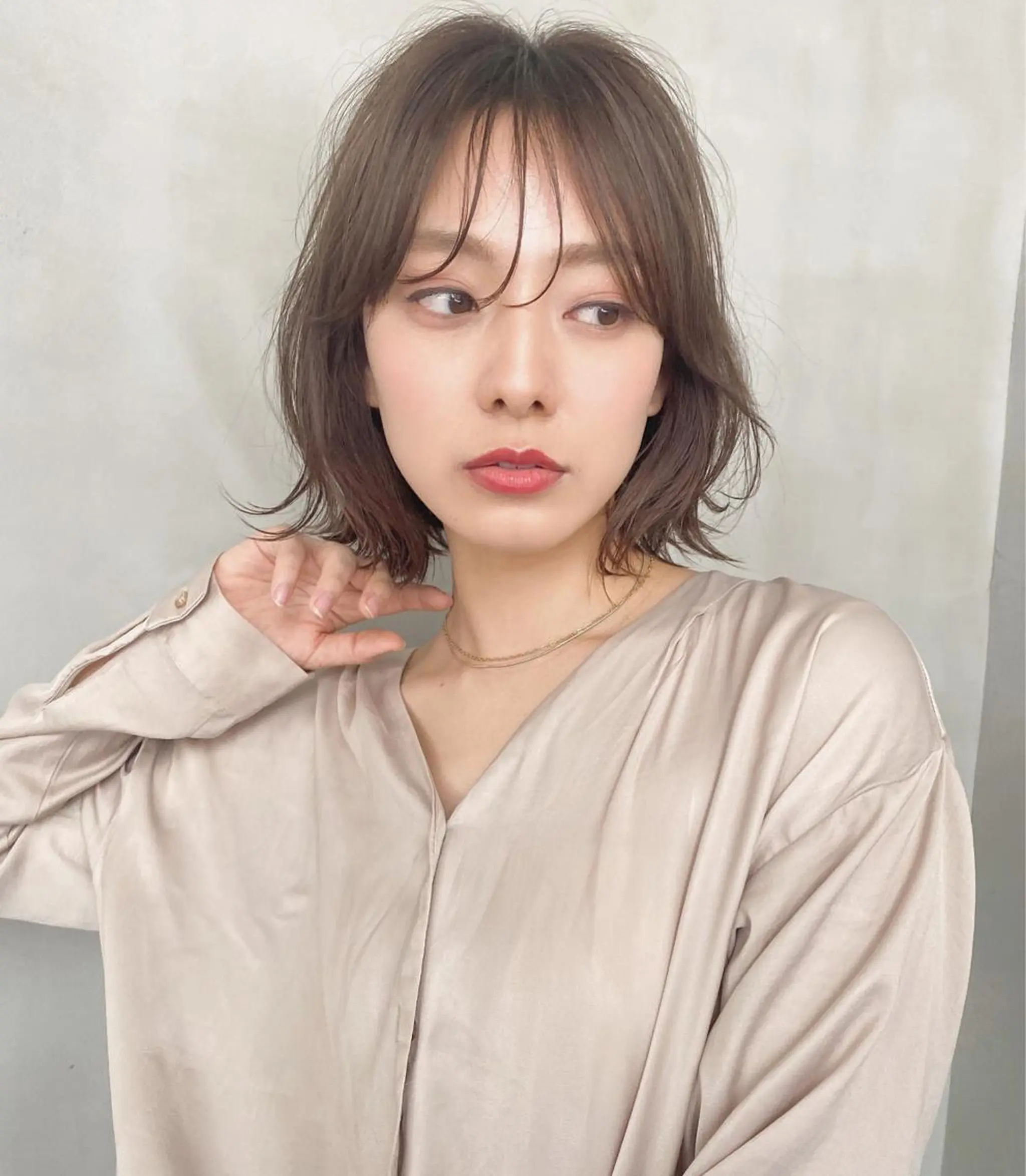 ミディアム カット トリートメント 🌿ガクト 🌿艶髪透明感のヘアスタイル