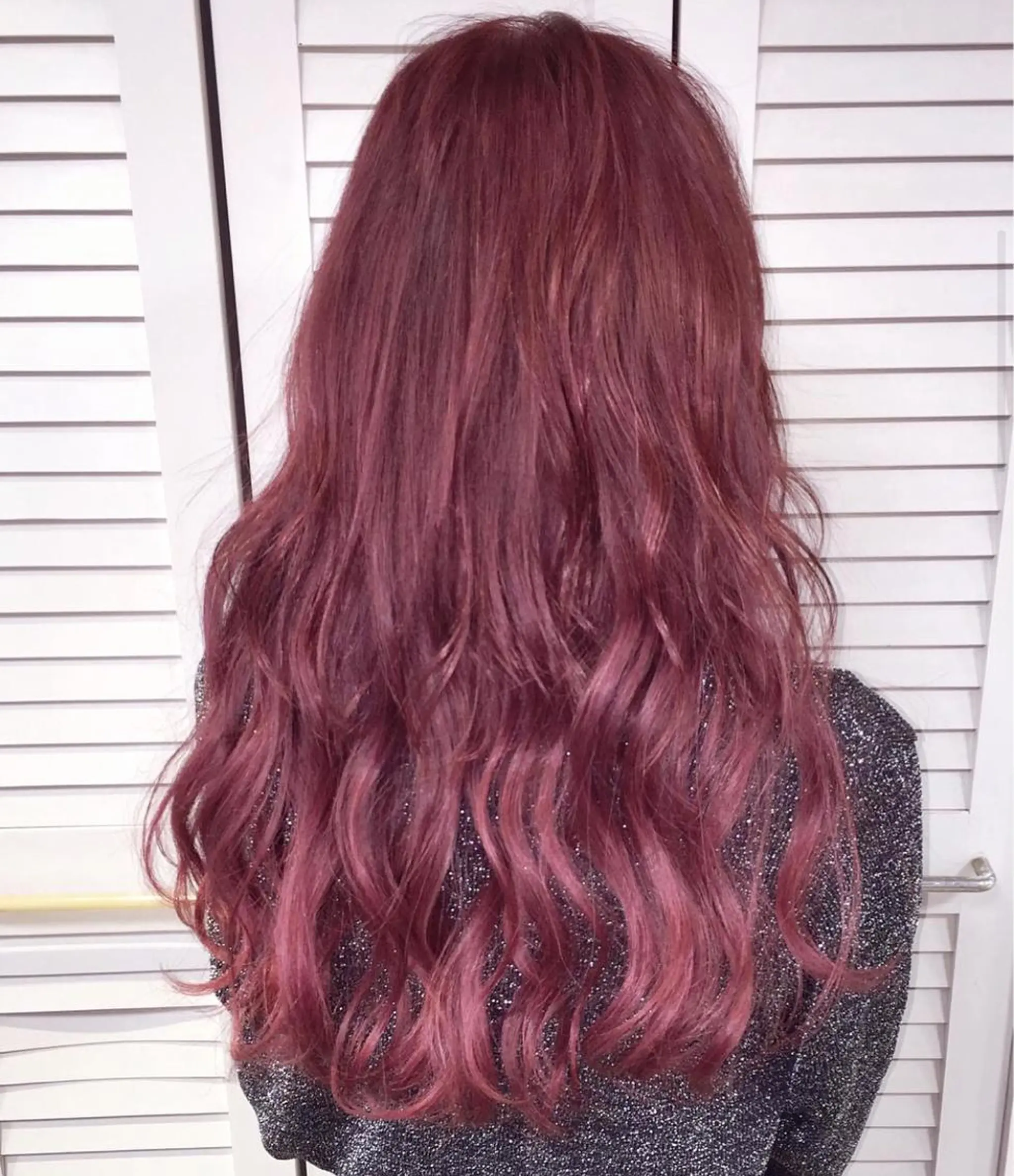 ロング カラー ヘアアレンジ ピンクカラー ローズカラー L'wis所属・🪄🫧ハイトーン/ 乙津茜🐰L'wisのヘアスタイル