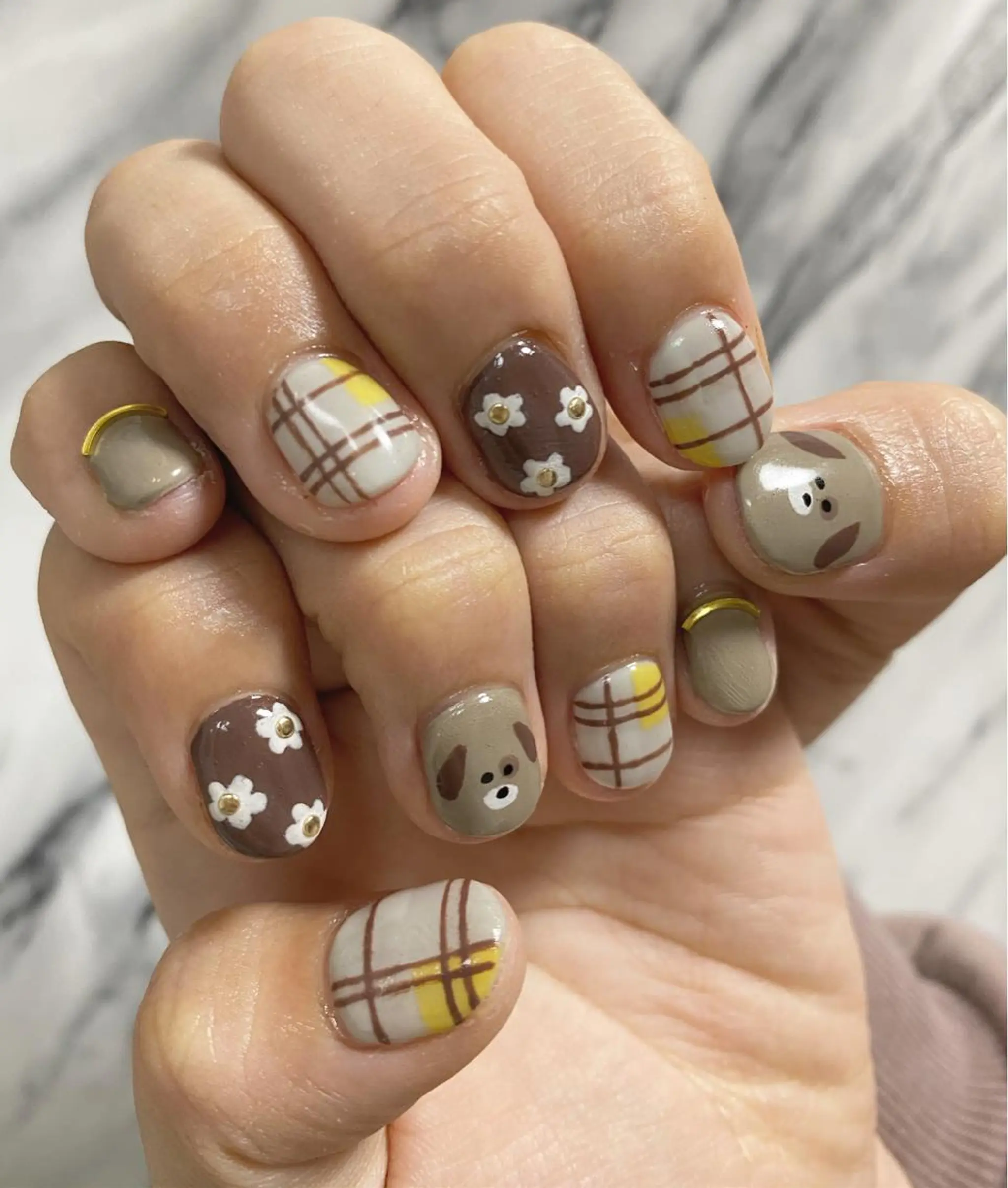 ネイル 持ち込み QULEONAIL所属・大城 裕麻のネイルデザイン