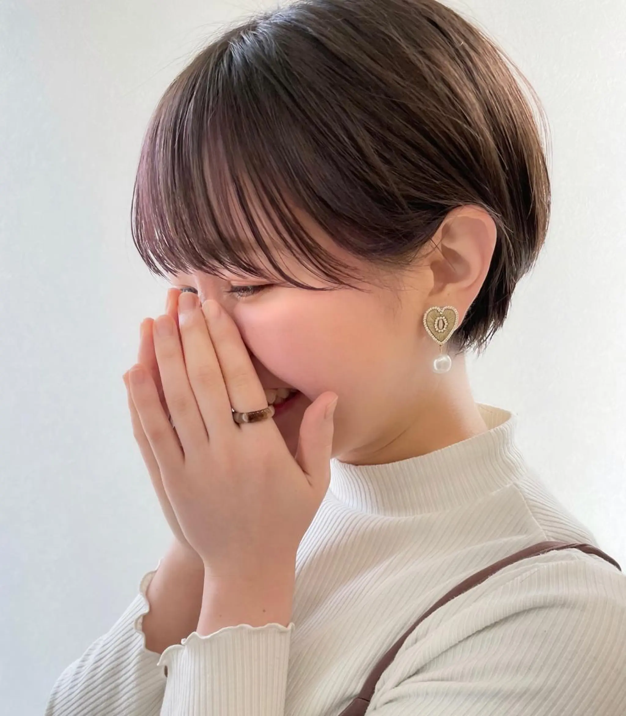 ショート ショートボブ ハンサムショート ボブ ハイライト 髪質改善 🎗️comoda 神戸三宮 髪質改善のヘアスタイル