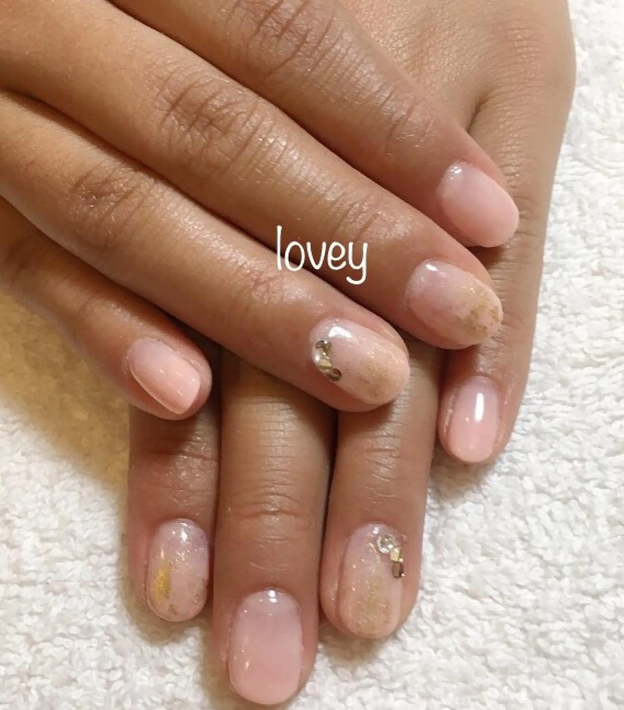 ネイル アートネイル ゴールド グラデーション オレンジ プライベートサロン loveyのネイルデザイン