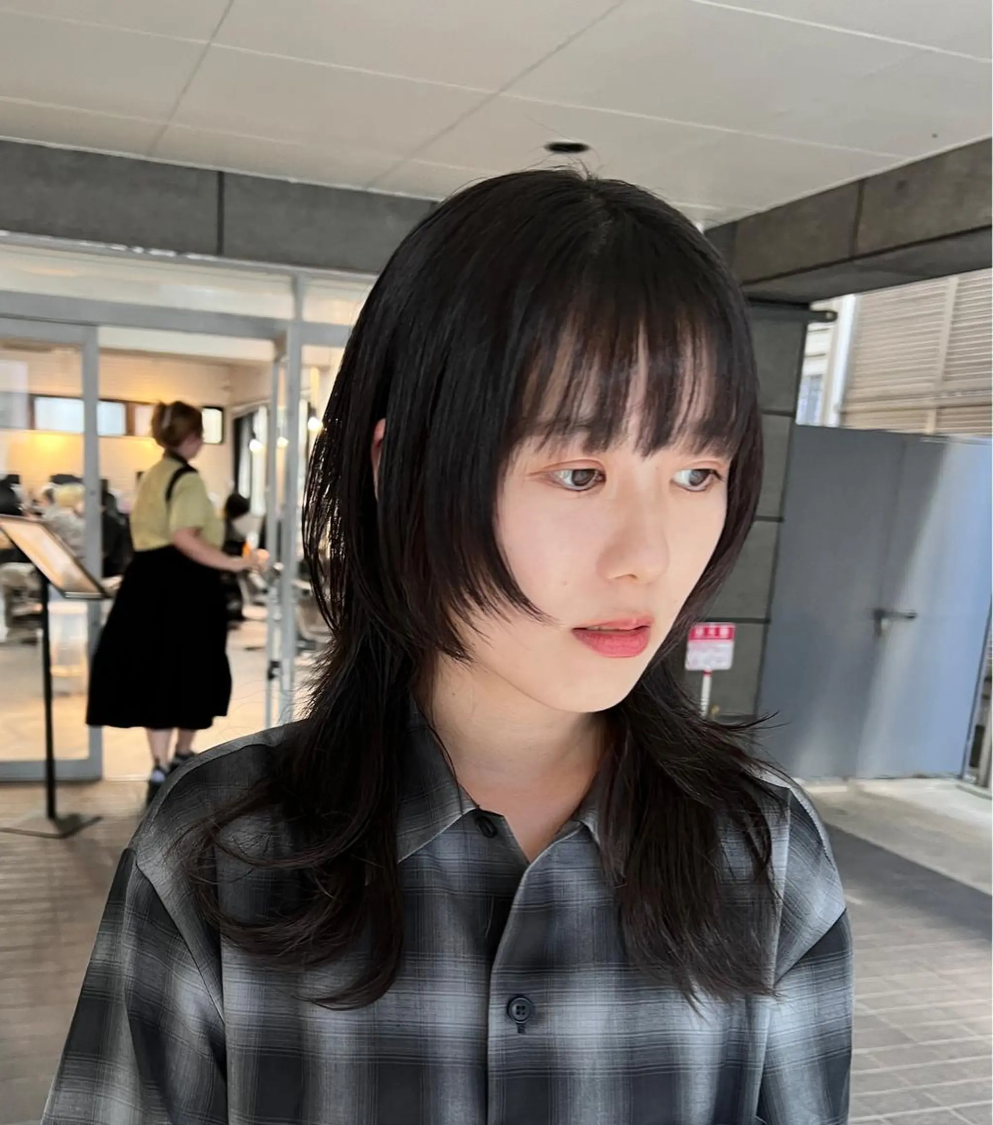 ミディアム カット ally hairsalon所属・Emi .のヘアスタイル
