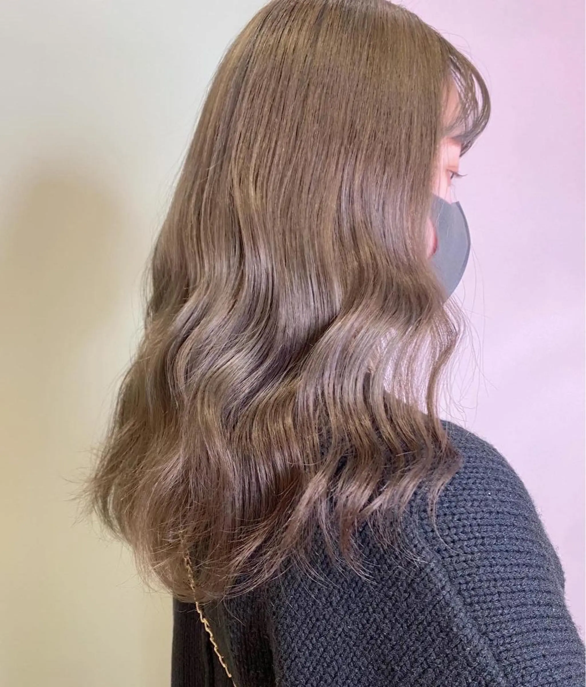 ロング カラー ブリーチ グレージュ ミルクティーグレージュ matsuzawa mihoのヘアスタイル