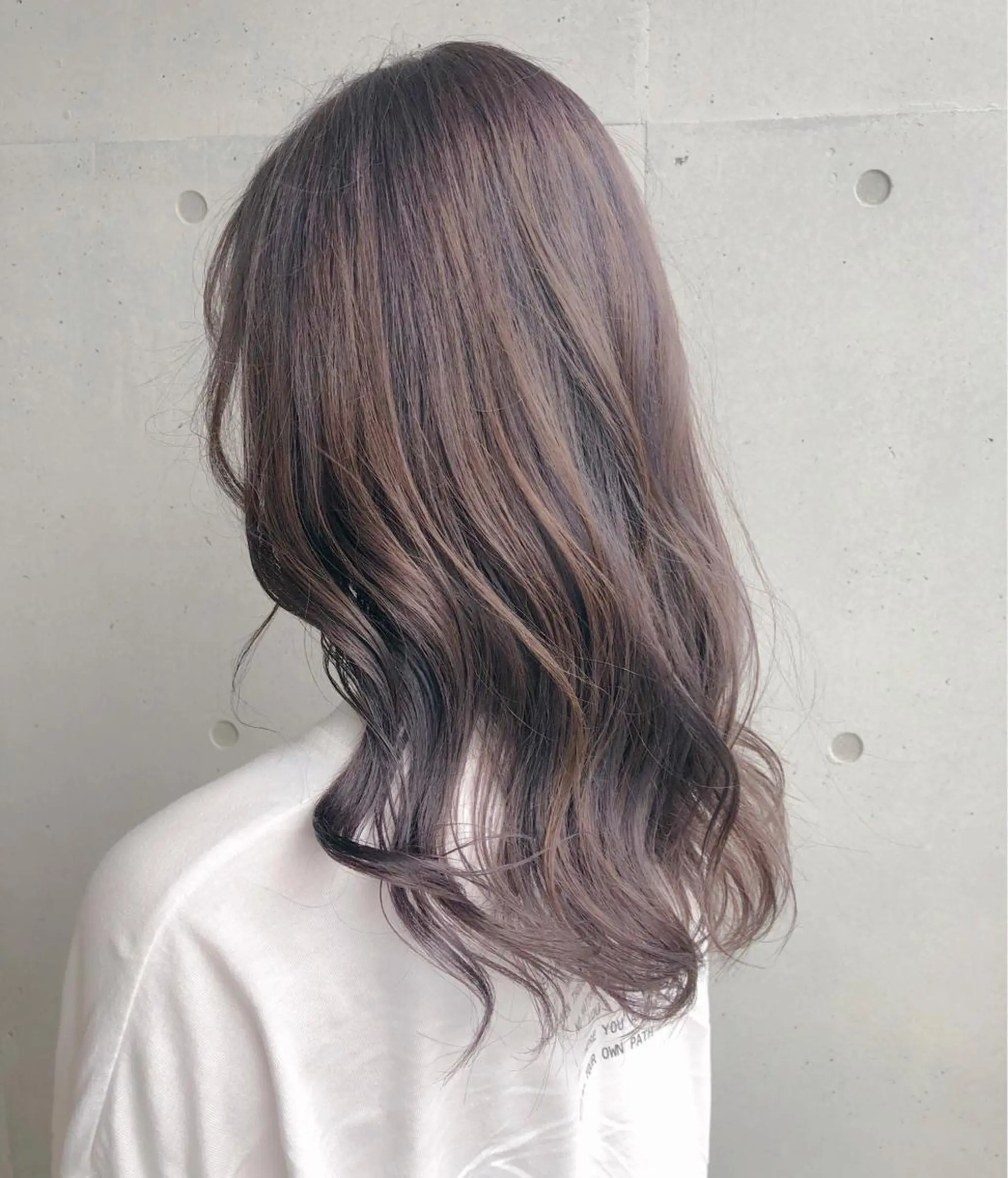 セミロング カラー ヘアカラー トリートメント ☘️em HAIR 内藤光哉🍀のヘアスタイル