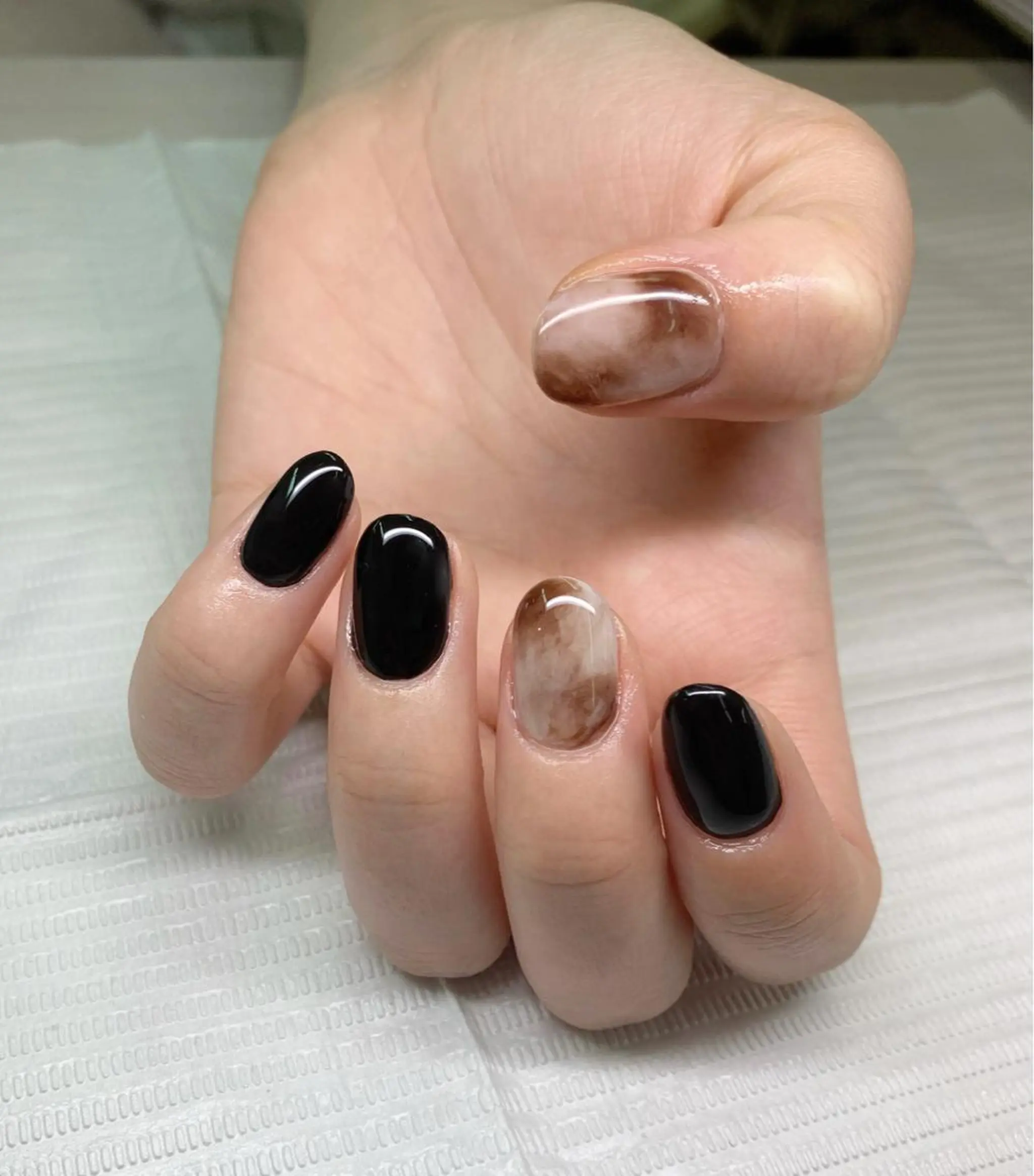 ネイル ニュアンスネイル ネイリストKanon シェルウェリナ 船橋のネイルデザイン