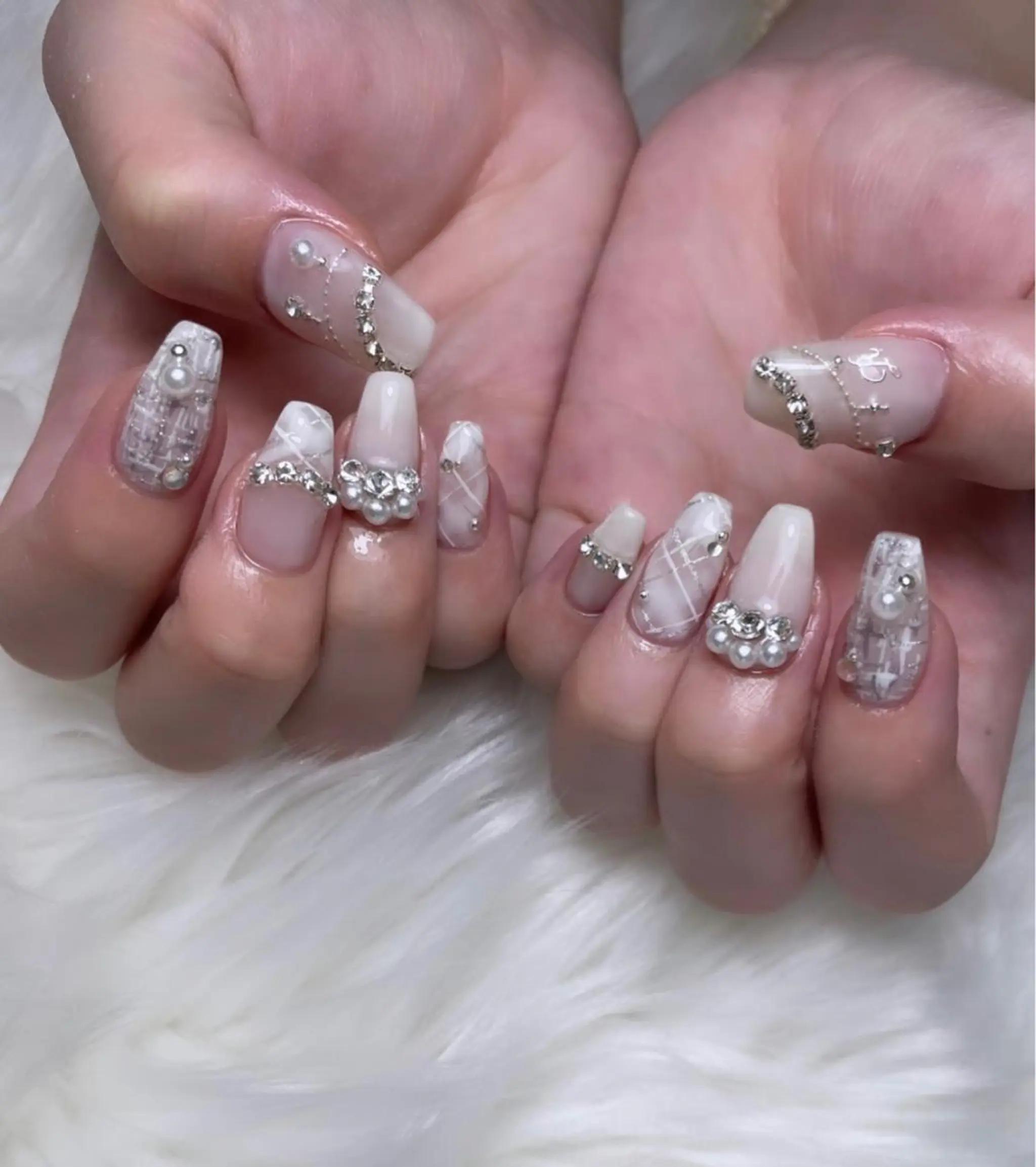 ロング ネイル リボン nail salon BELLUNA所属・BELLUNA Mizuki❤︎のネイルデザイン