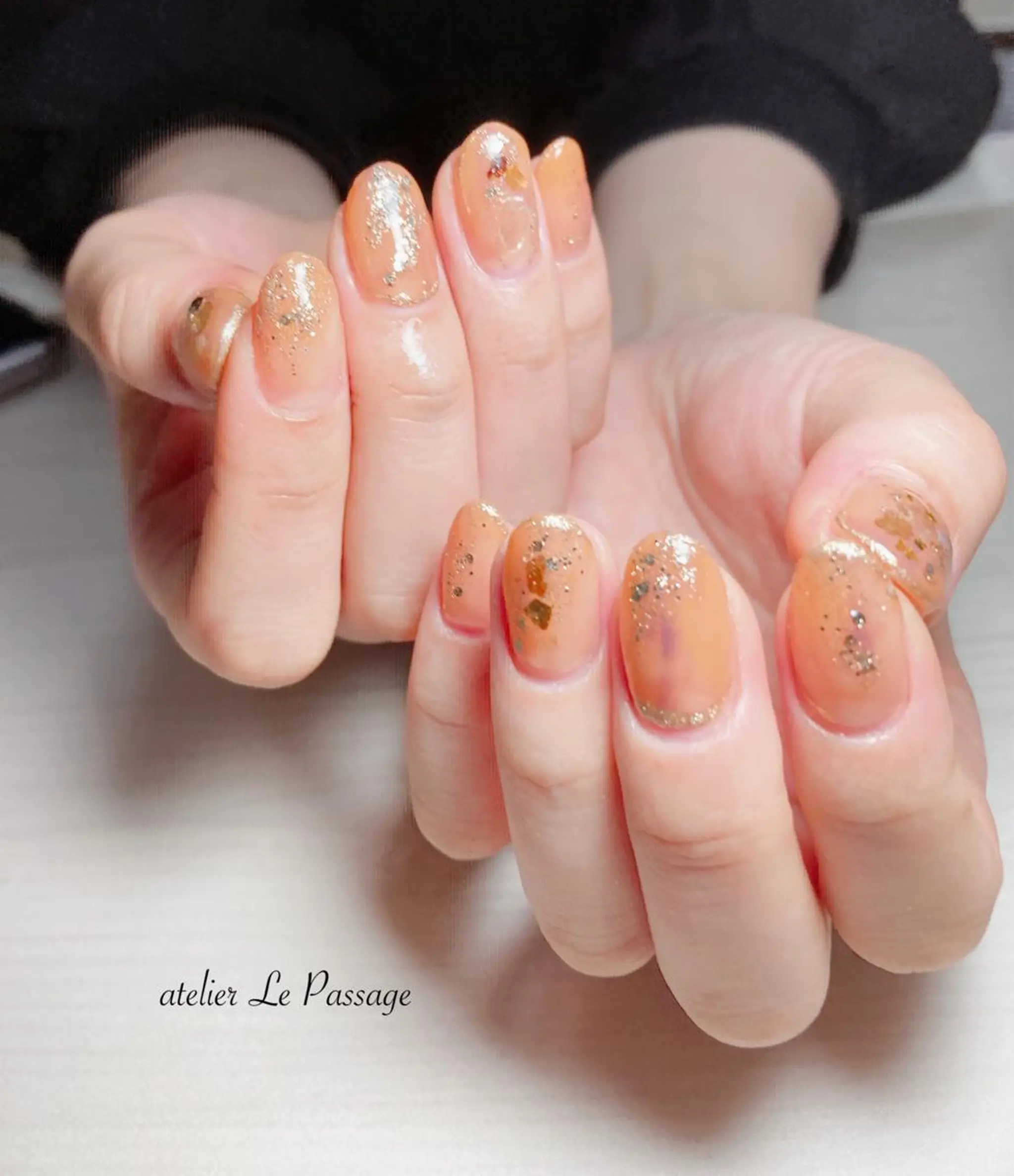 ネイル ジェルネイル ニュアンスネイル オレンジ パラジェル 冬ネイル Atelier Le Passage所属・h nakatsukaのネイルデザイン