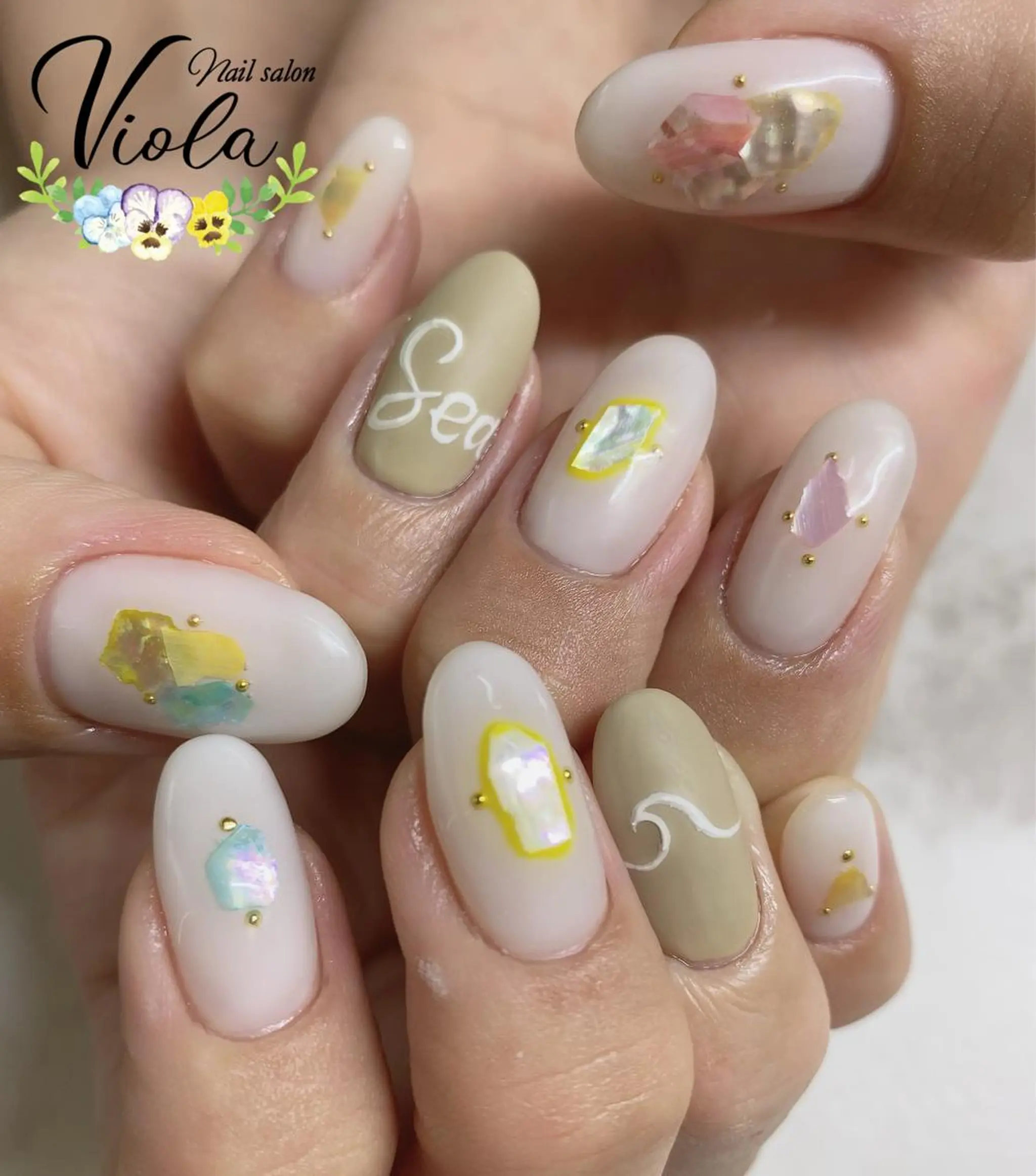 ネイル アートネイル カジュアル ハンドネイル Nailsalon Viola所属・ネイルサロン Violaのネイルデザイン