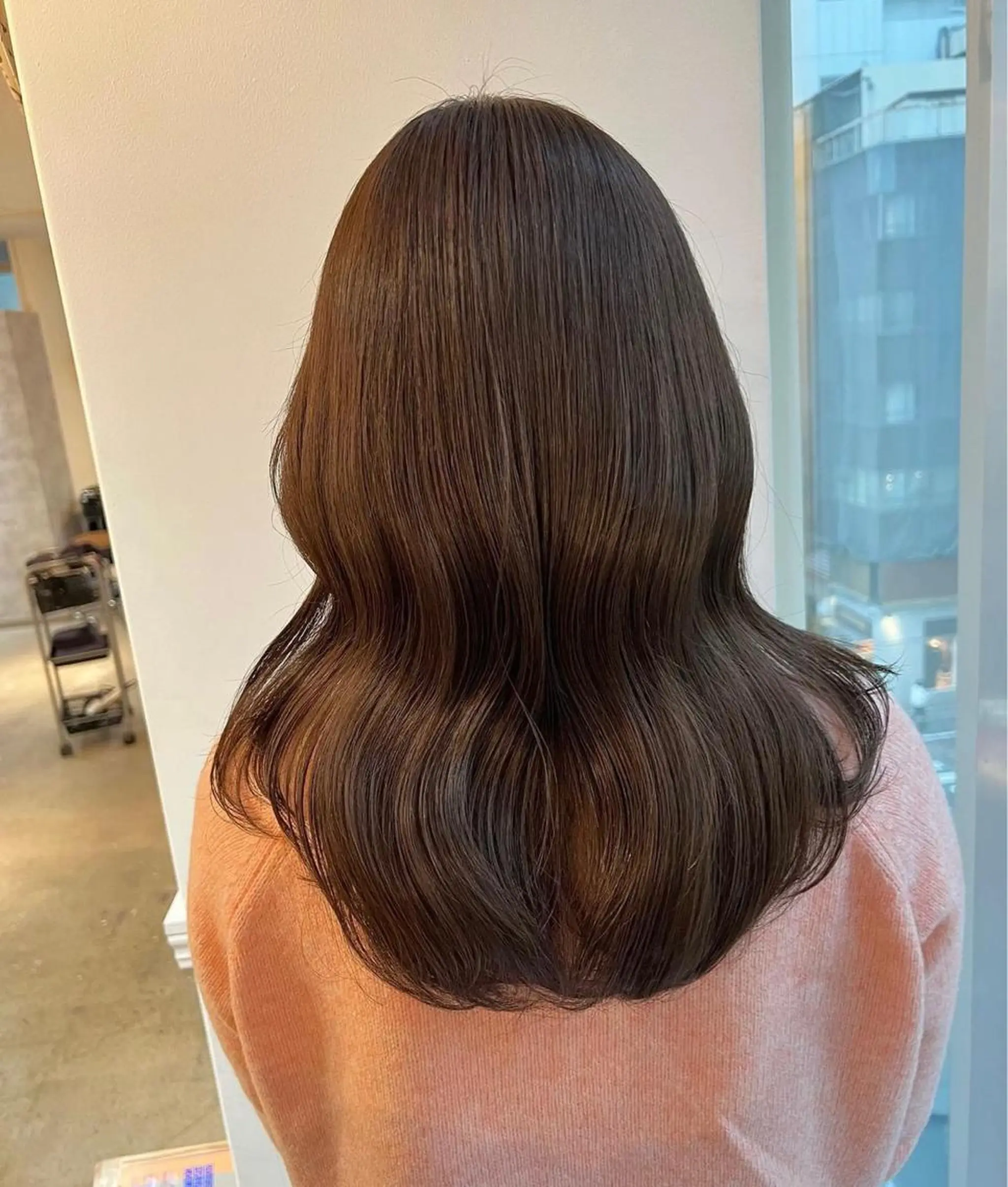 ミディアム ❤️‍🔥波巻きパー マ❤️‍🔥/大須賀のヘアスタイル