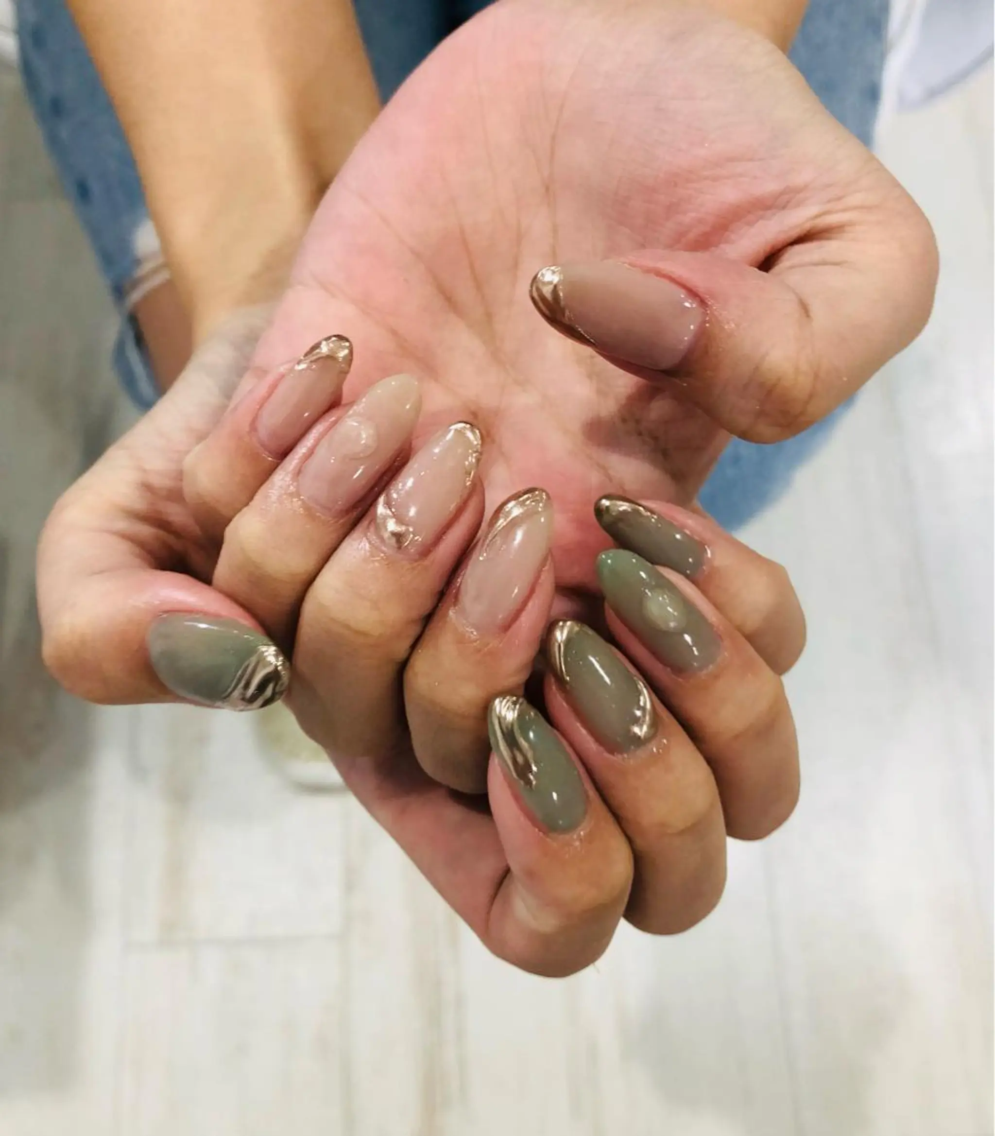 ネイル ニュアンスネイル ツイードネイル 冬ネイル クリスマス H3(エイチスリー)所属・H3 hitoのネイルデザイン