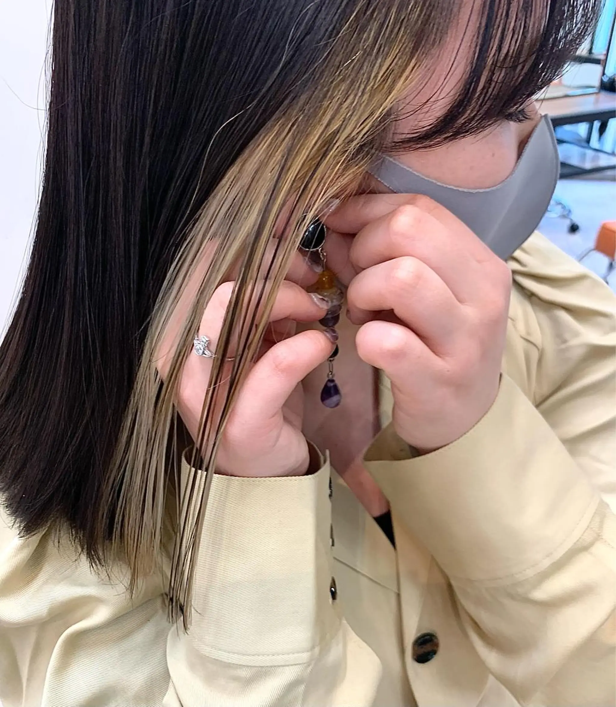 ミディアム カラー ヘアアレンジ ベージュカラー インナーカラー DEAN栄店所属・DEAN マツオカマコのヘアスタイル
