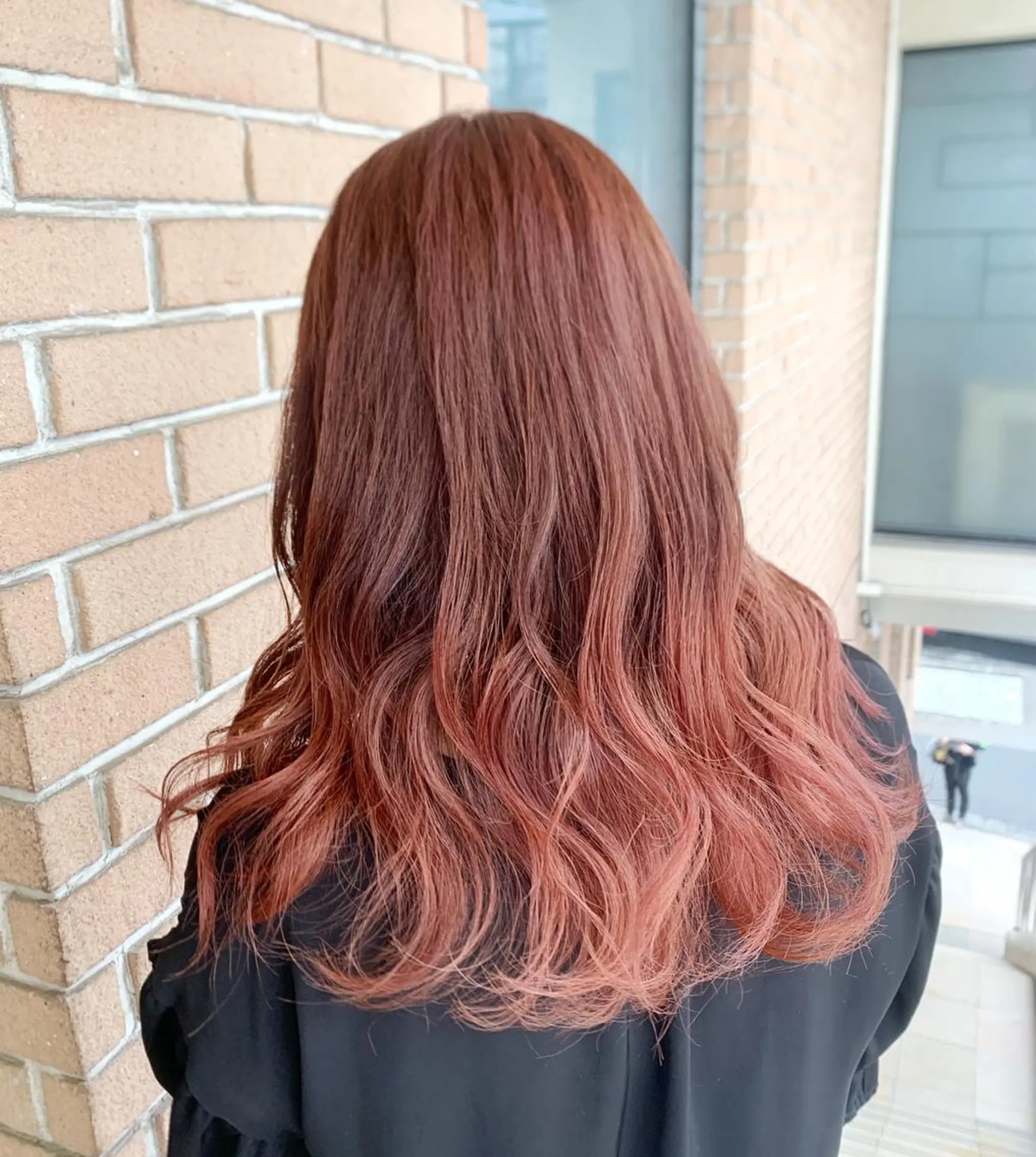 ミディアム カラー ヘアアレンジ ブリーチ ピンクカラー ヘアカラー ピンクカラー🩷 ヘアセットＮＯ.1のヘアスタイル