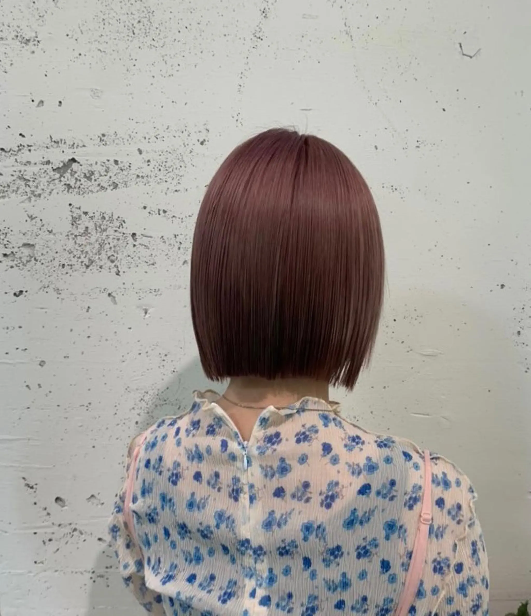 ミディアム ボブ ハイトーン×デザイン 🪽🫧HIKARIのヘアスタイル