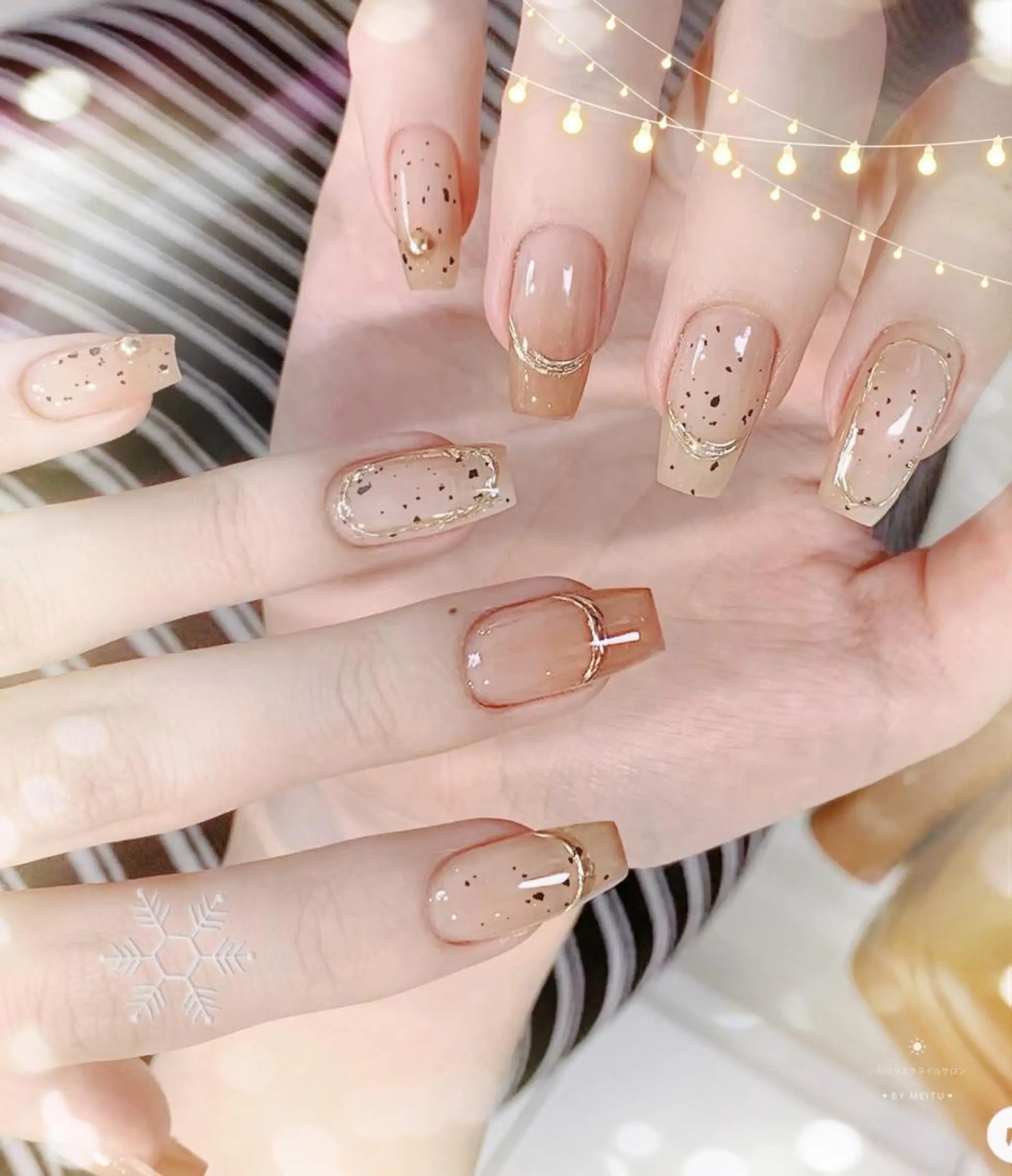 ネイル AB マツエクネイルサロンのネイルデザイン