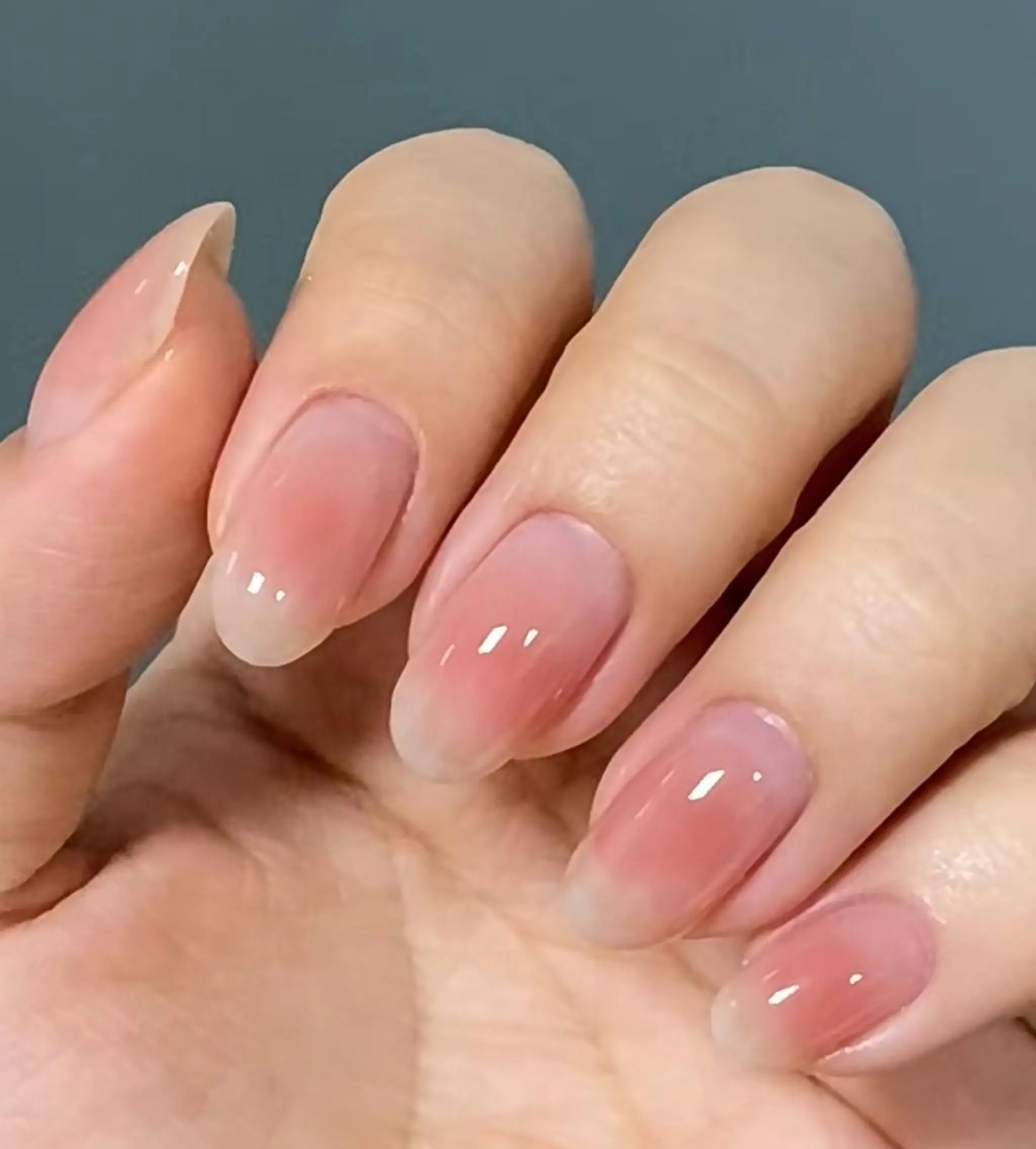 ネイル RAFFINE tennのネイルデザイン