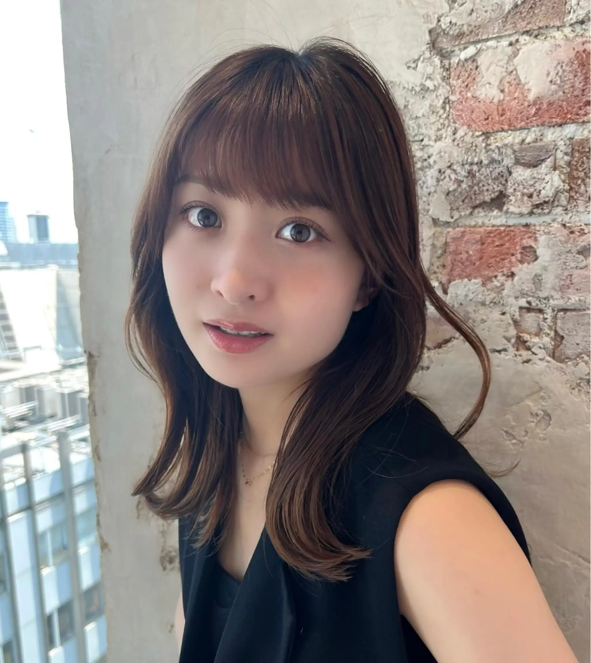 セミロング カラー ベージュカラー ブラウンカラー くびれヘア 髪質改善 縮毛矯正 カット ヘアカラー トリートメント 🧡くびれヘア/前髪 顔周り🧡久原結衣のヘアスタイル