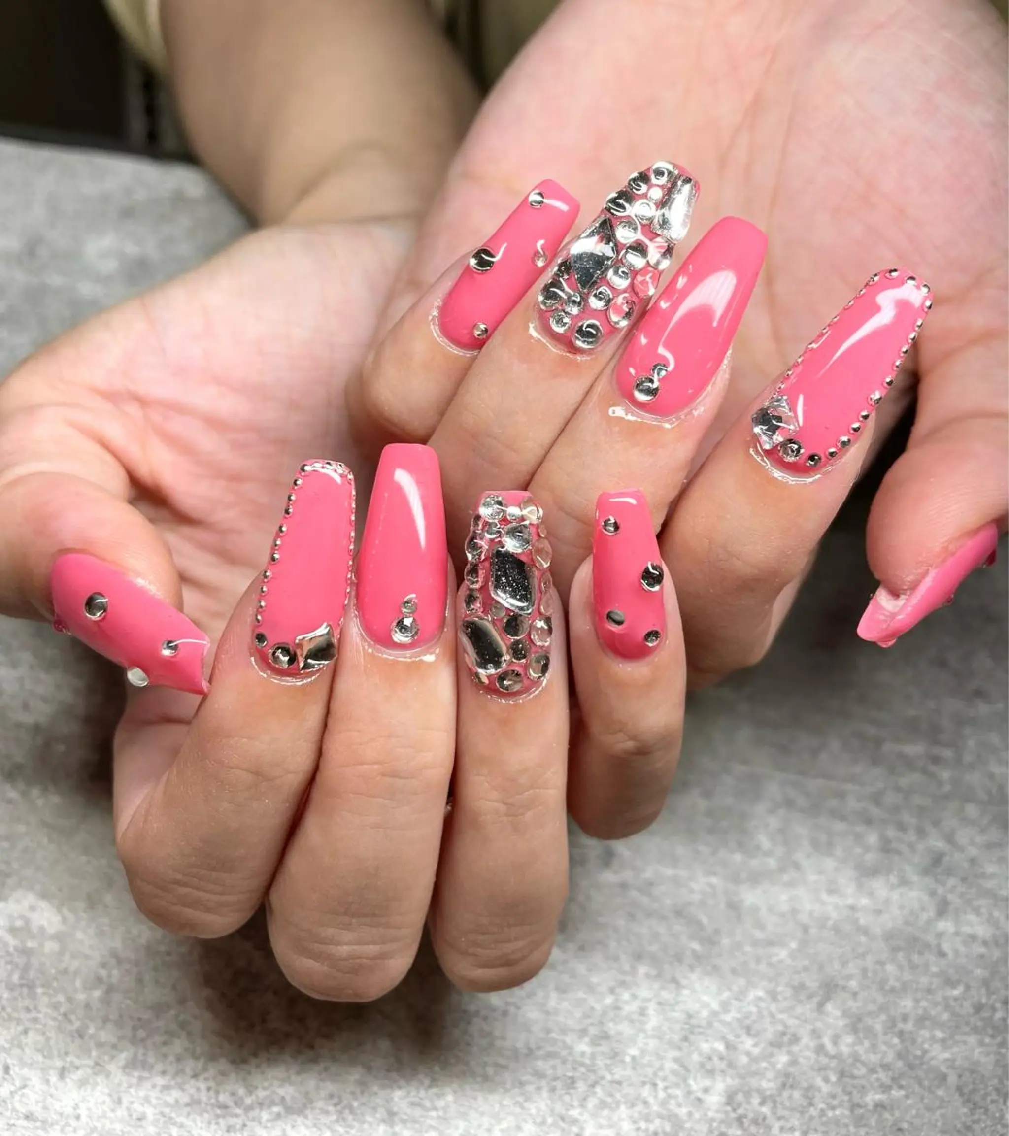 ネイル フットネイル フレンチネイル ジェルネイル 韓国ネイル マグネットネイル ハンドネイル nail salon fee（フィー）のネイルデザイン