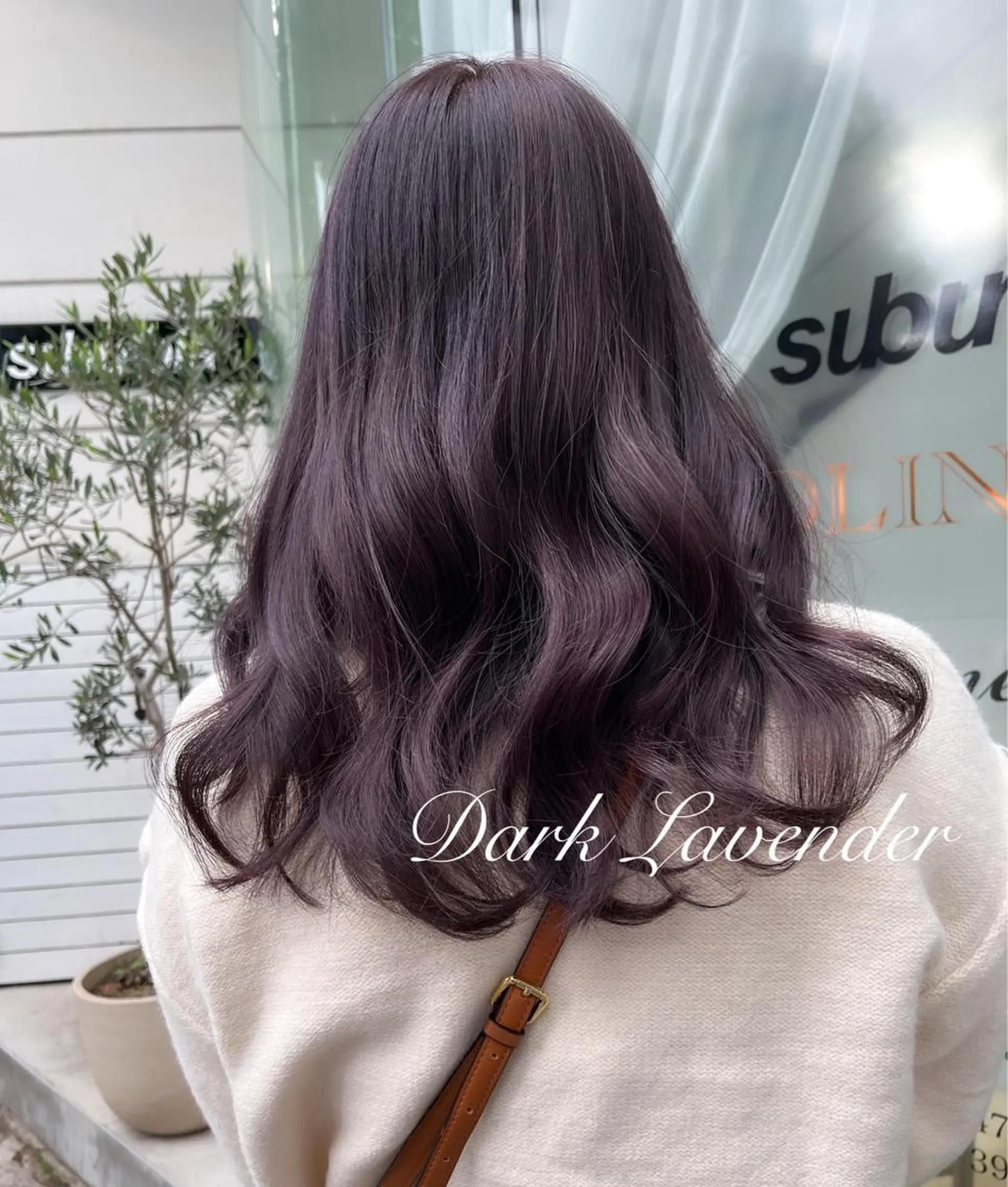 セミロング カラー ブリーチ ヘアカラー LOTTA CUCCI所属・miyu /トレンド カラー×艶髪のヘアスタイル
