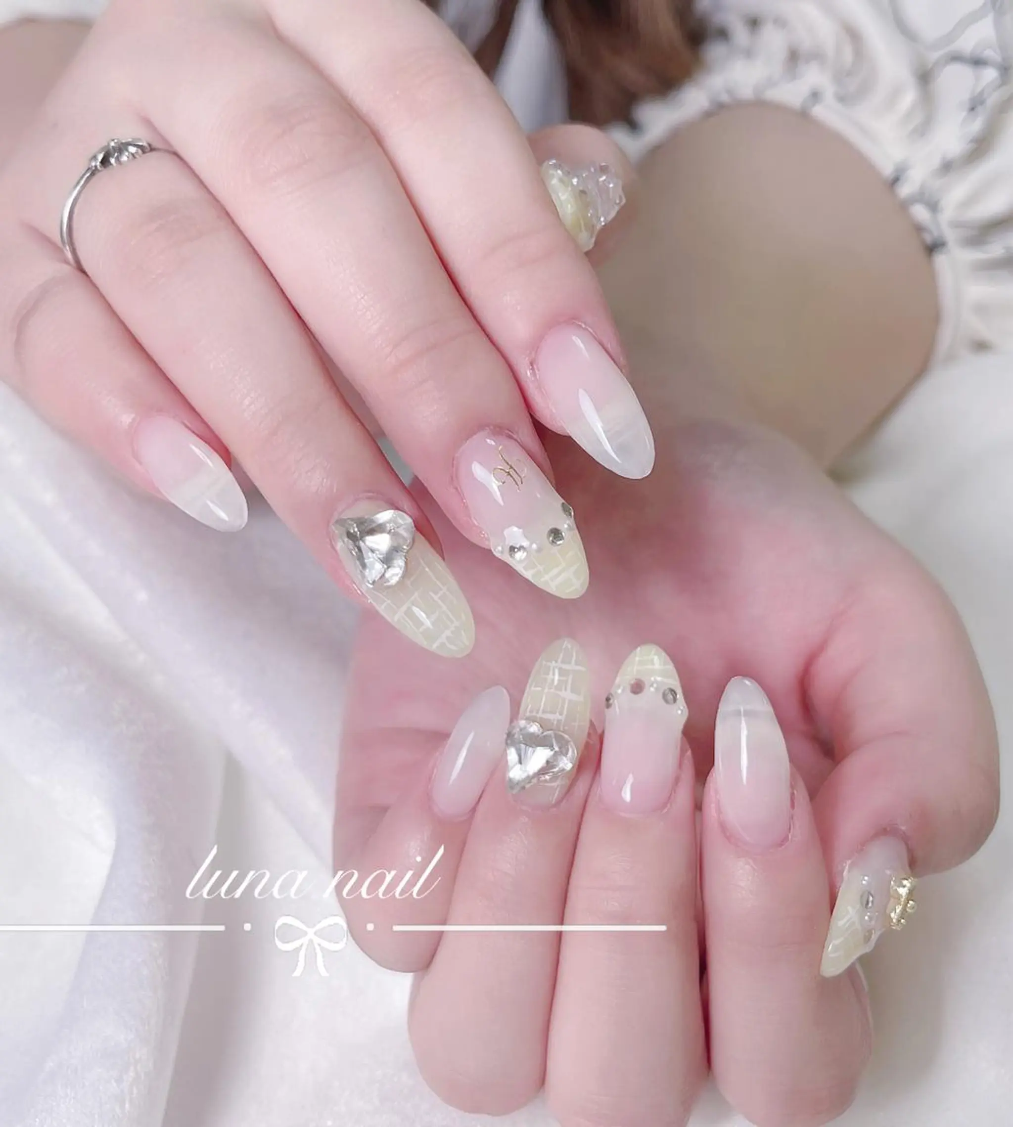 ネイル luna nail ＆eyelashのネイルデザイン