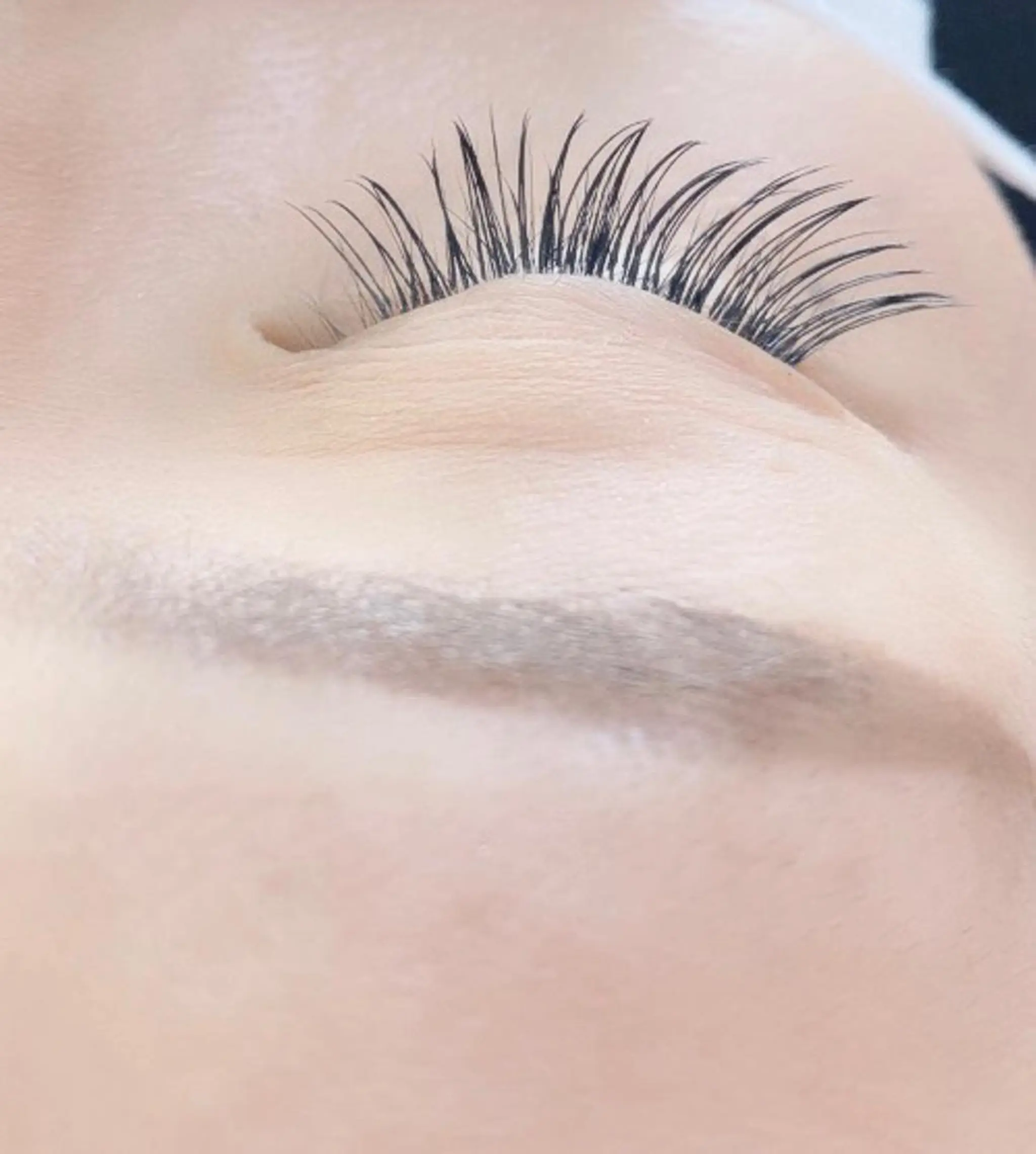 マツエク・マツパ 目尻長め Rukua Nの眉毛・アイブロウイメージ