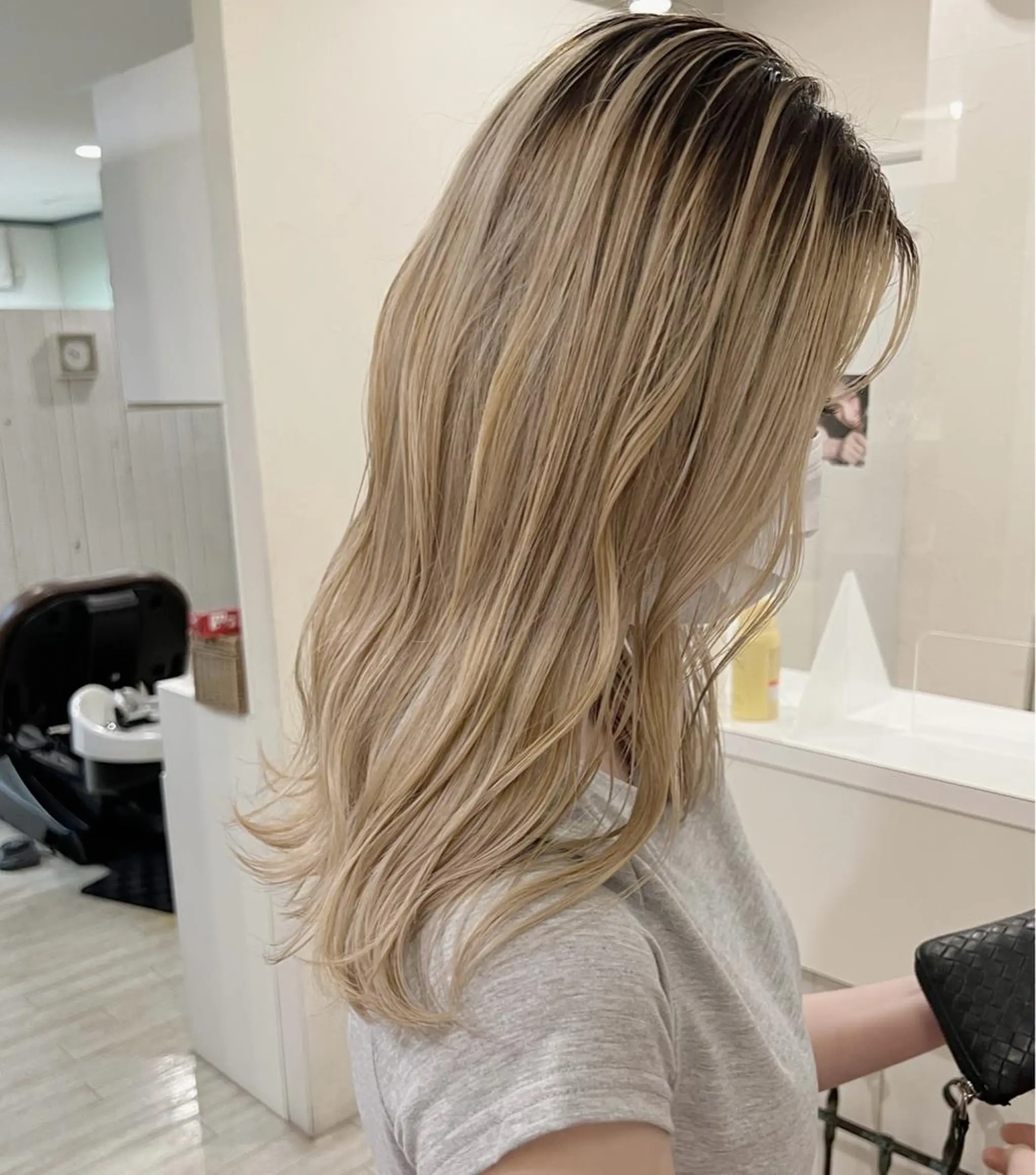 セミロング カラー LITTLE/ 平松　君章のヘアスタイル