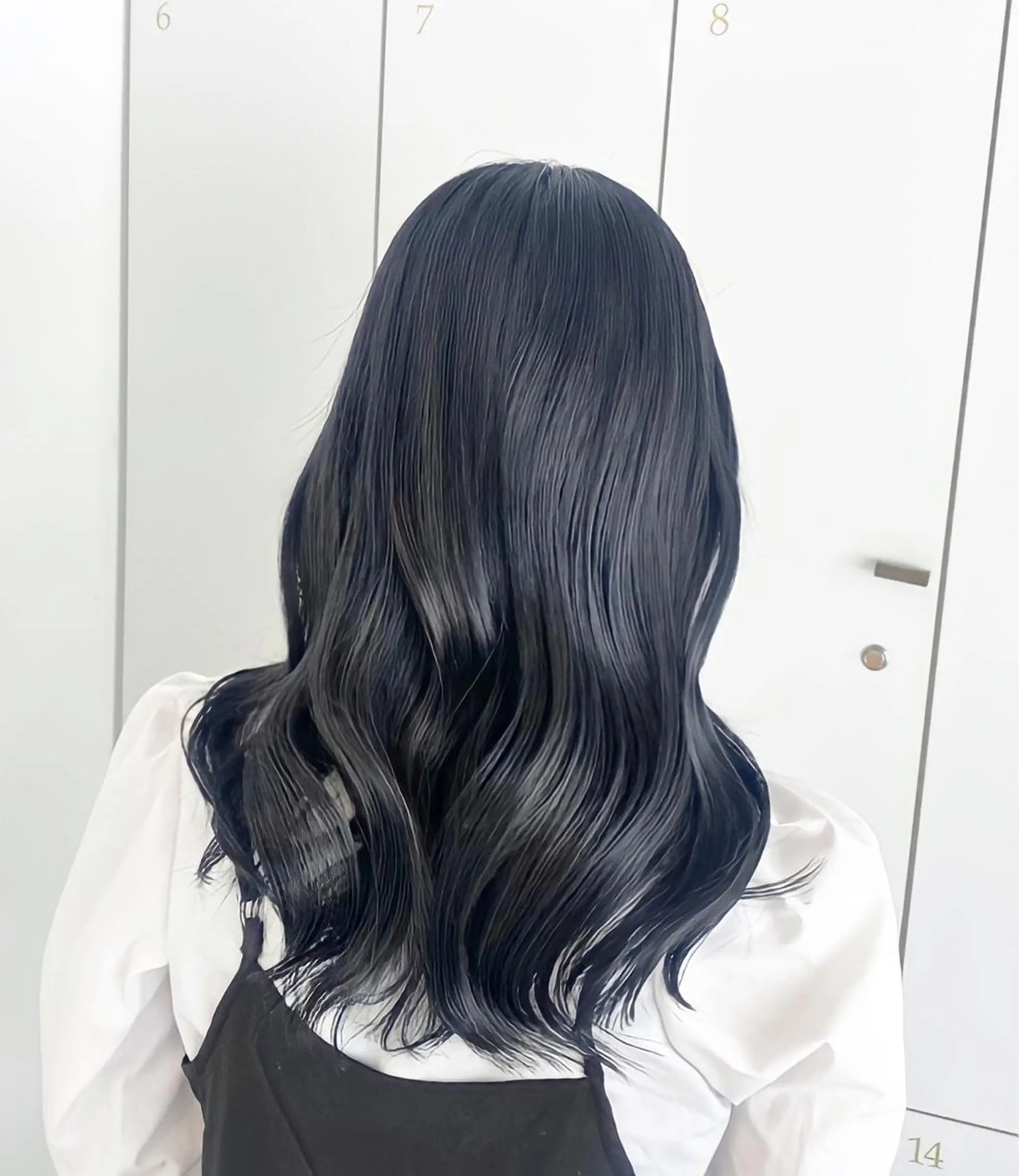 ロング 韓国風ヘア サイドバング motel所属・モデルや芸能人も通う ✨マンツーマンサロンのヘアスタイル