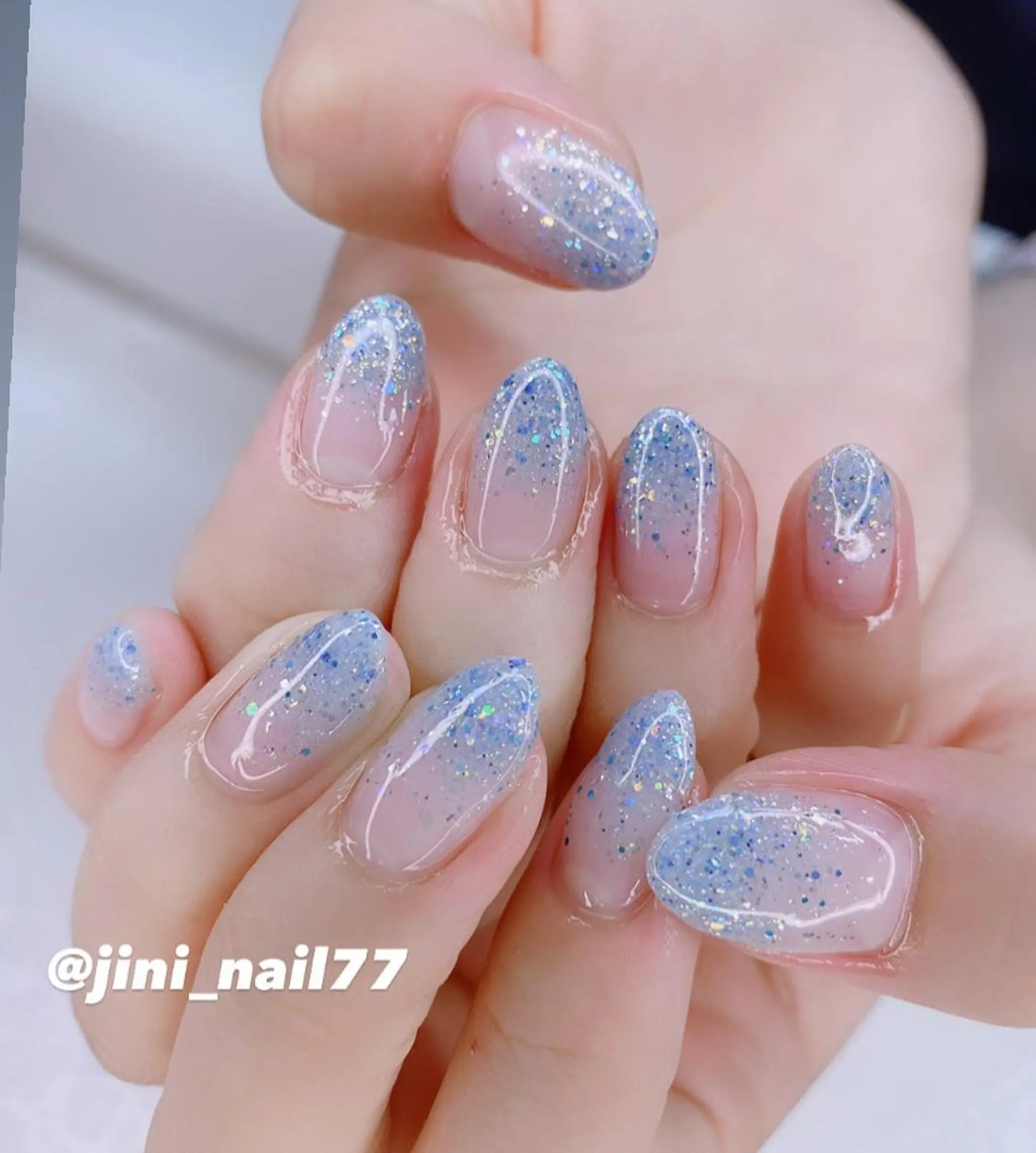 ネイル ハンドネイル JINI NAIL所属・ジニ ネイルのネイルデザイン