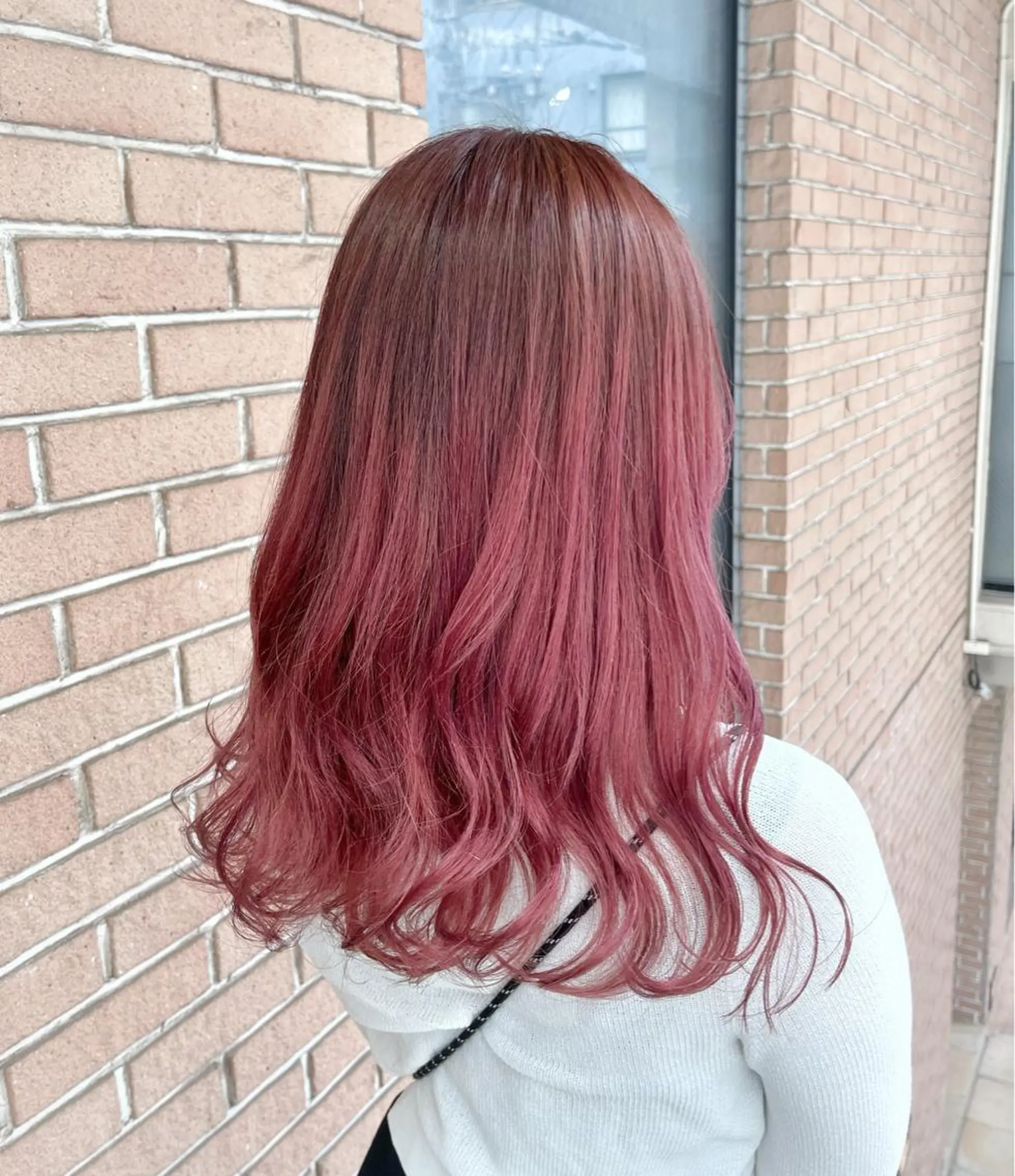 セミロング カラー ヘアアレンジ ブリーチ ヘアカラー ピンクカラー🩷 ヘアセットＮＯ.1のヘアスタイル