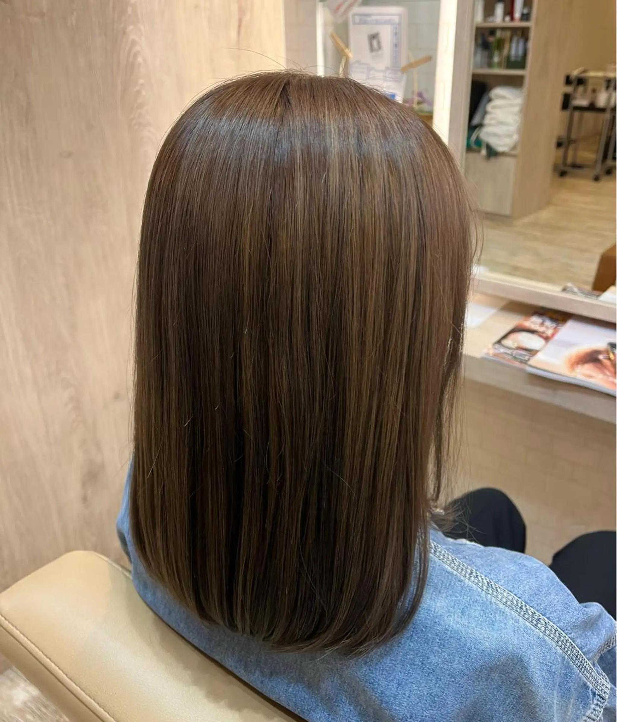 ミディアム カラー gabi hair LOOB所属・hina ✂︎のヘアスタイル