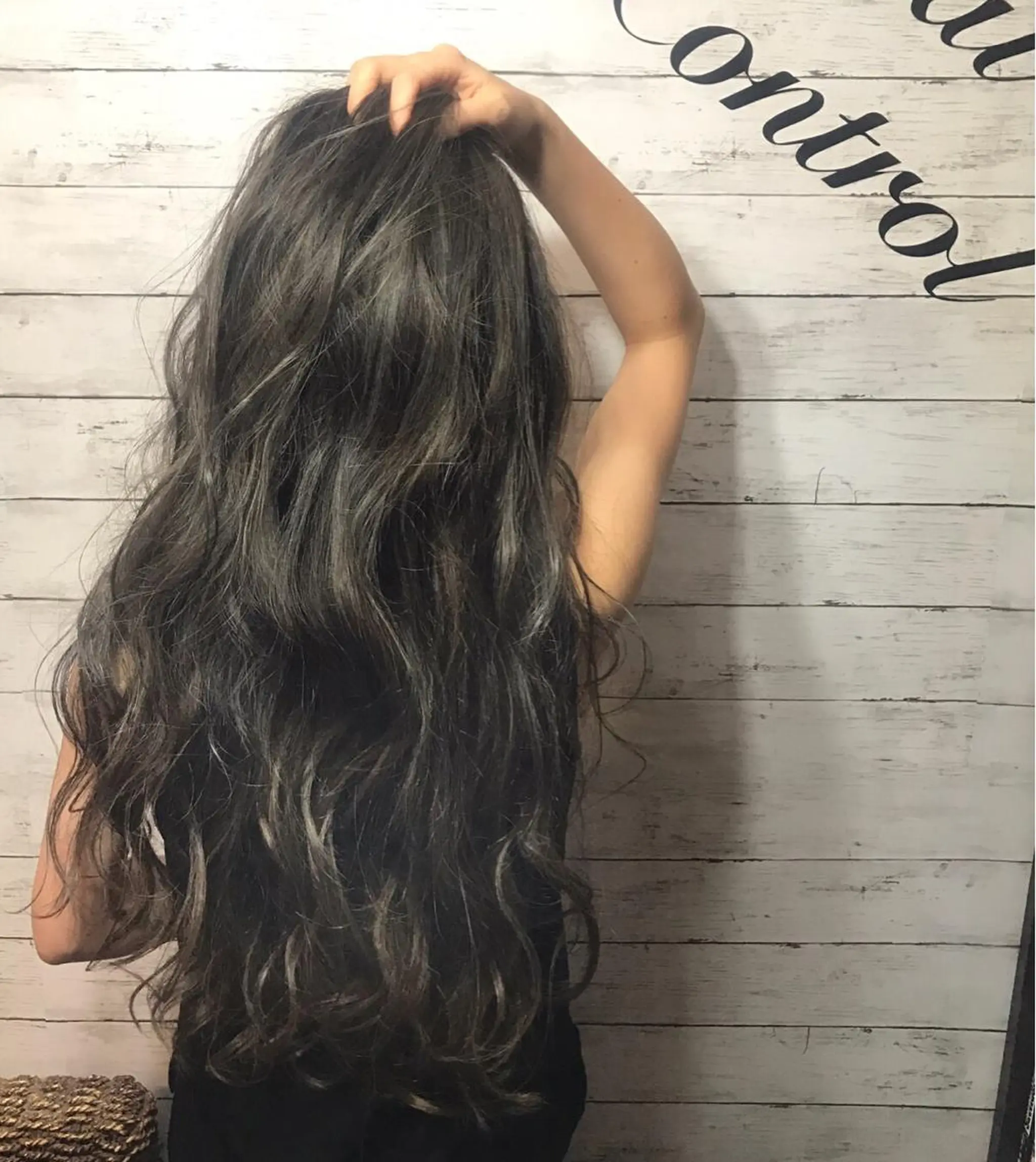 ロング カラー ダークグレー ハイライトカラー ハイライト ていねい技術No.1 🌈諏訪 健太のヘアスタイル
