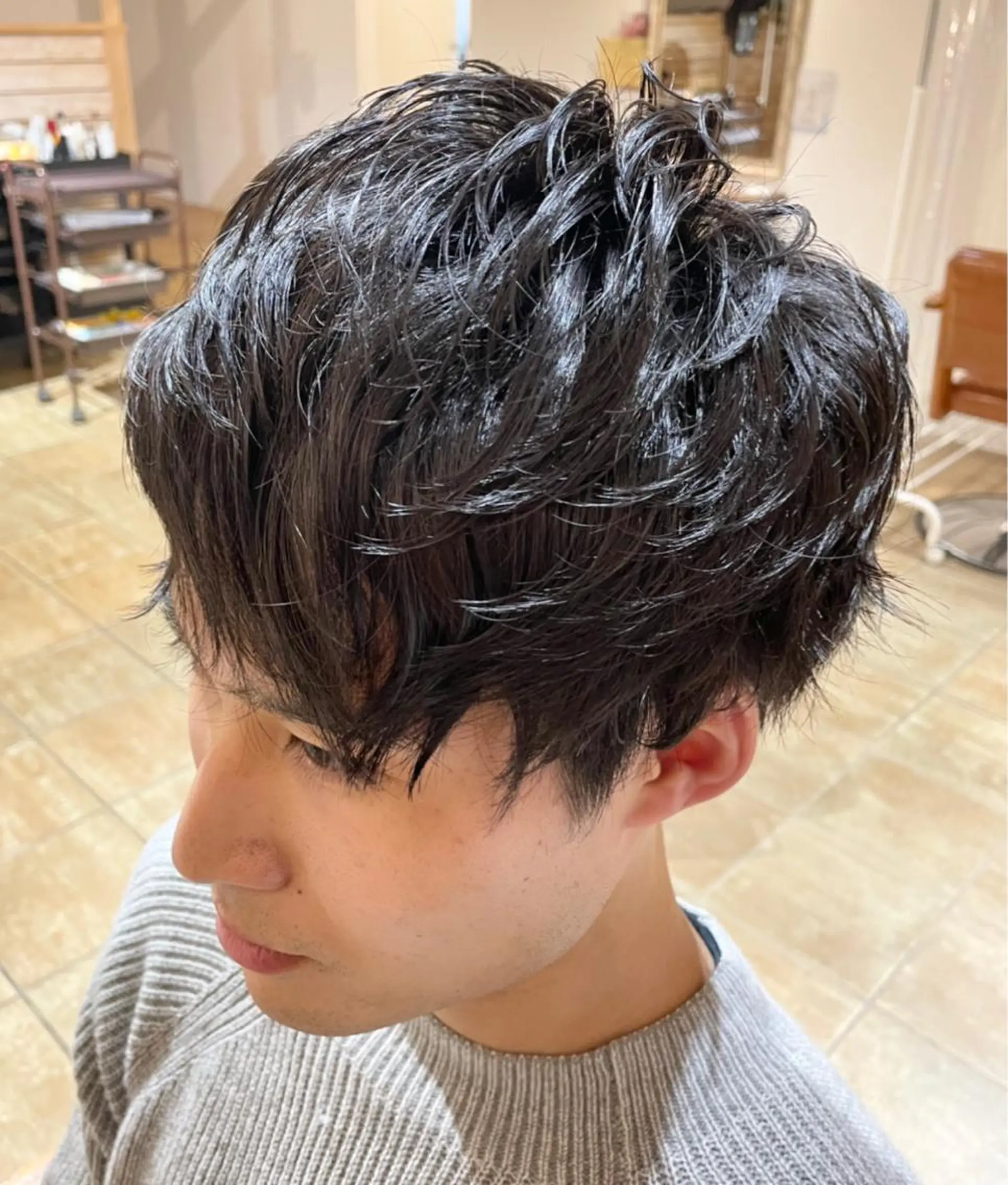 ミディアム 渋谷 ミモザワークス タニグチヨシユキのヘアスタイル