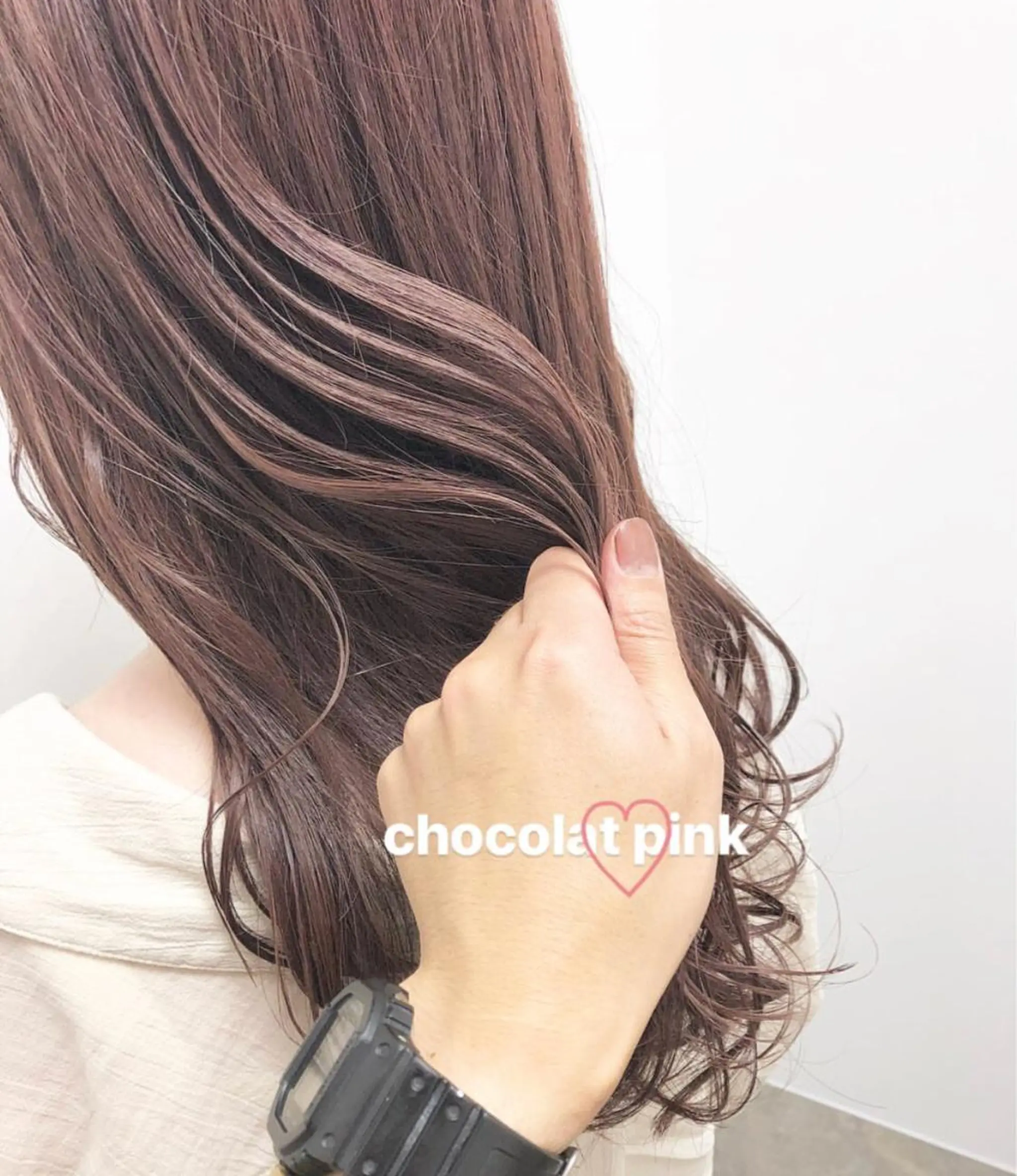 セミロング カラー ブリーチ ブリーチなしカラー ピンクカラー autre所属・大久保 ひでなりのヘアスタイル