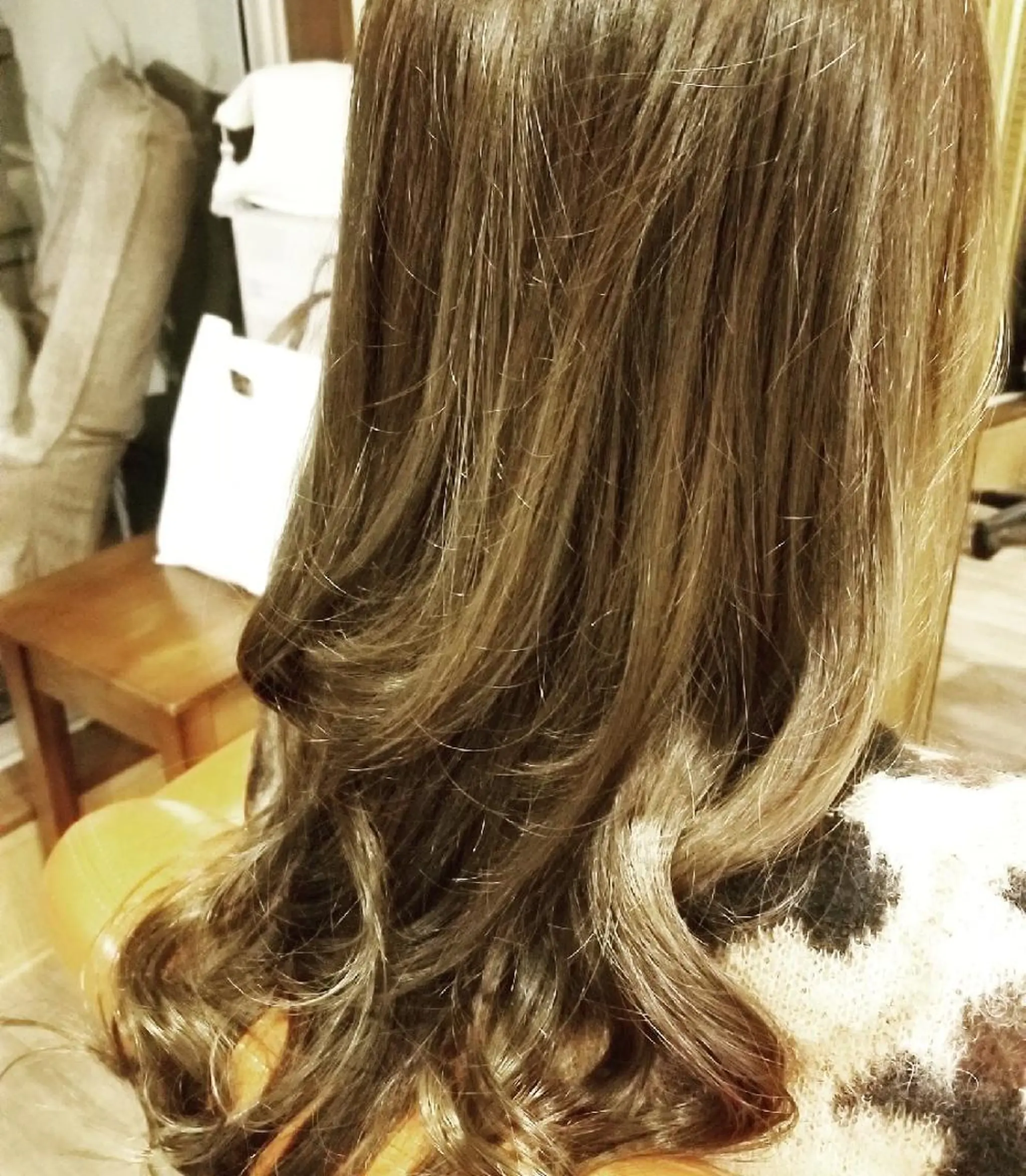 ロング カラー アディクシーカラー バレイヤージュ イルミナカラー 外国人風カラー レイヤーカット カット ヘアカラー トリートメント spa hair  ark 富井直美のヘアスタイル