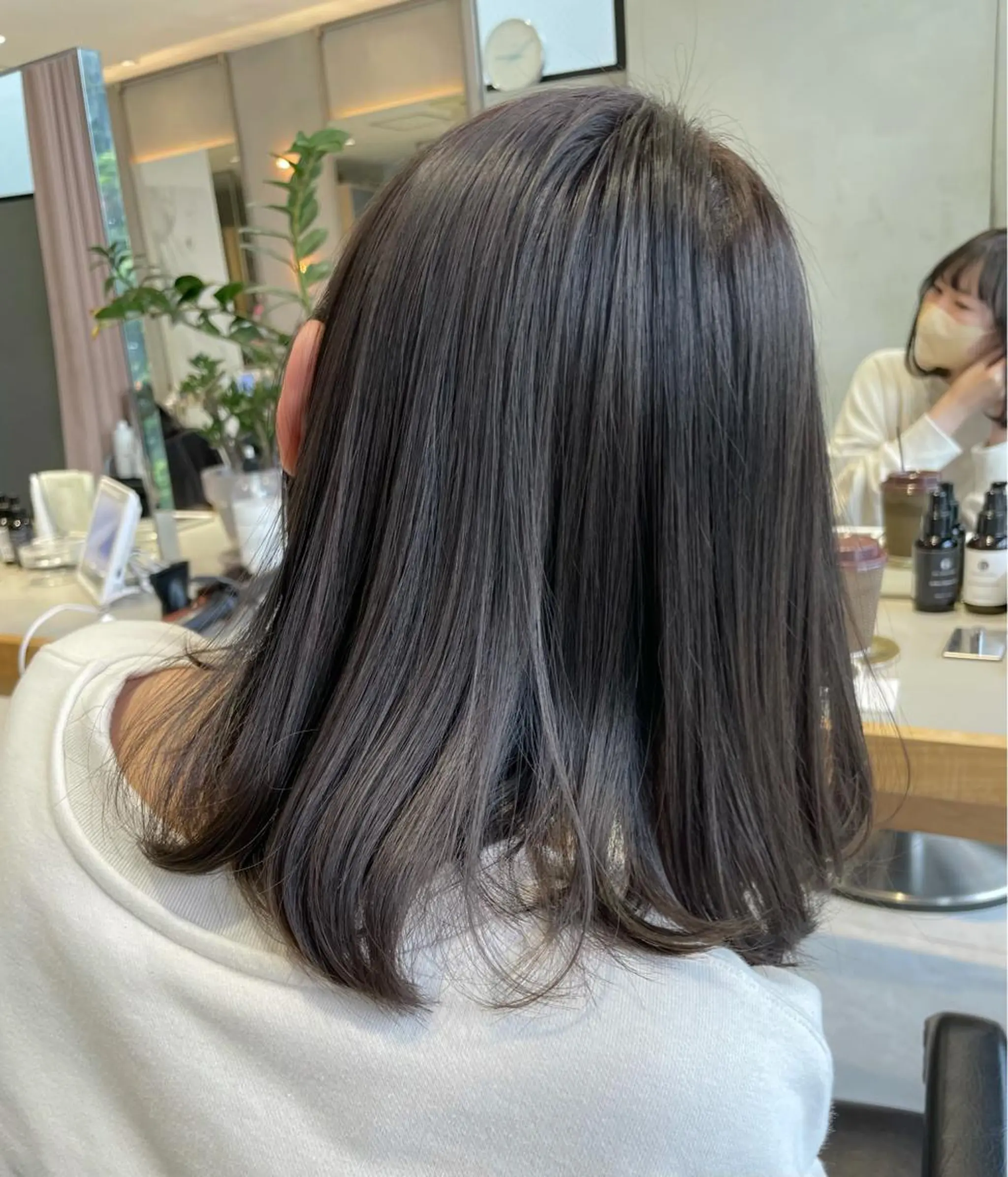 ミディアム カラー ヘアカラー トリートメント ヘッドスパ 柔らか透け感カラー 🌿ムロヤリョウスケのヘアスタイル