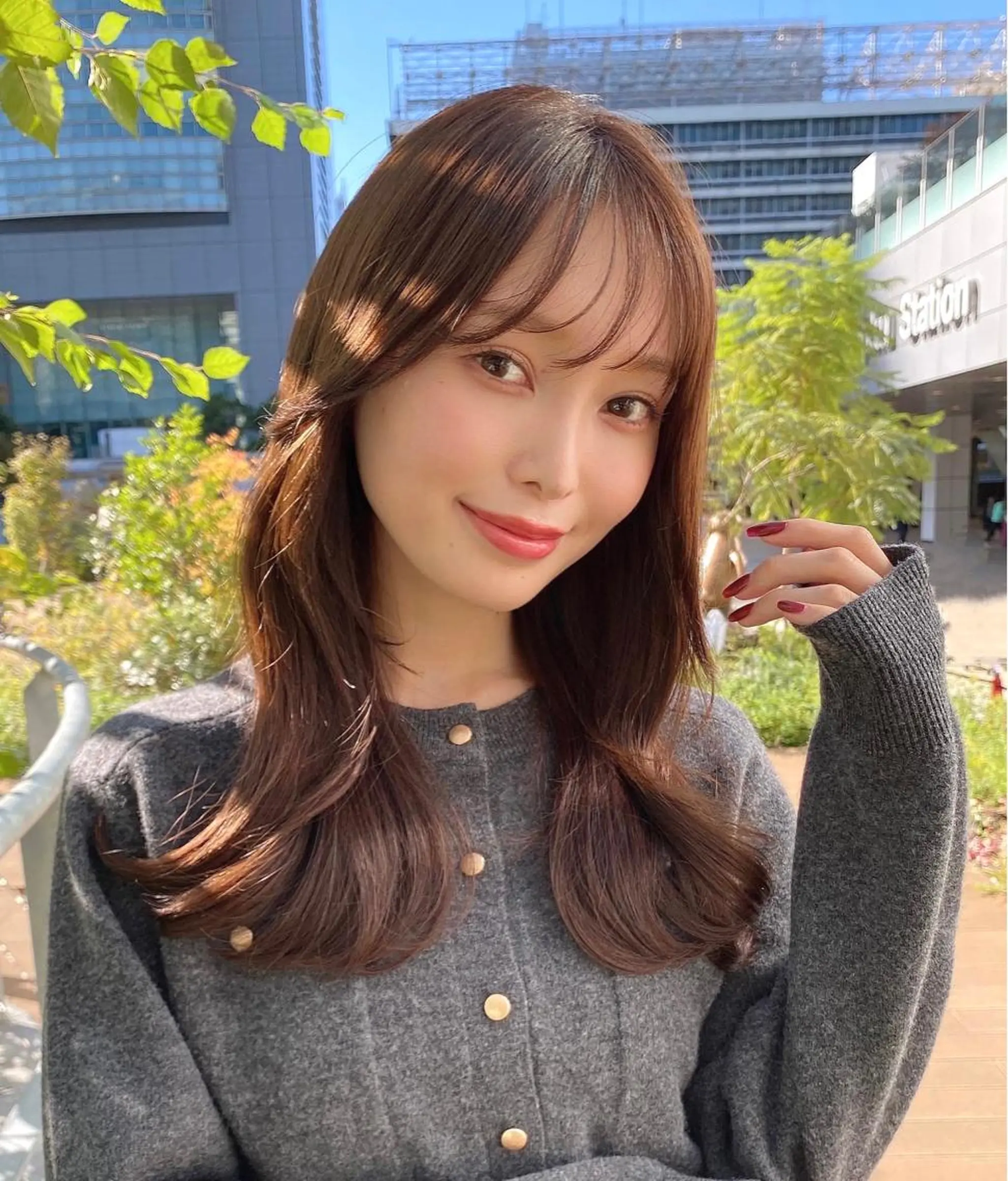 ロング くびれヘア 髪質改善 レイヤーカット ロング 縮毛矯正 カット ヘアカラー トリートメント 🧡くびれヘア/前髪 顔周り🧡久原結衣のヘアスタイル