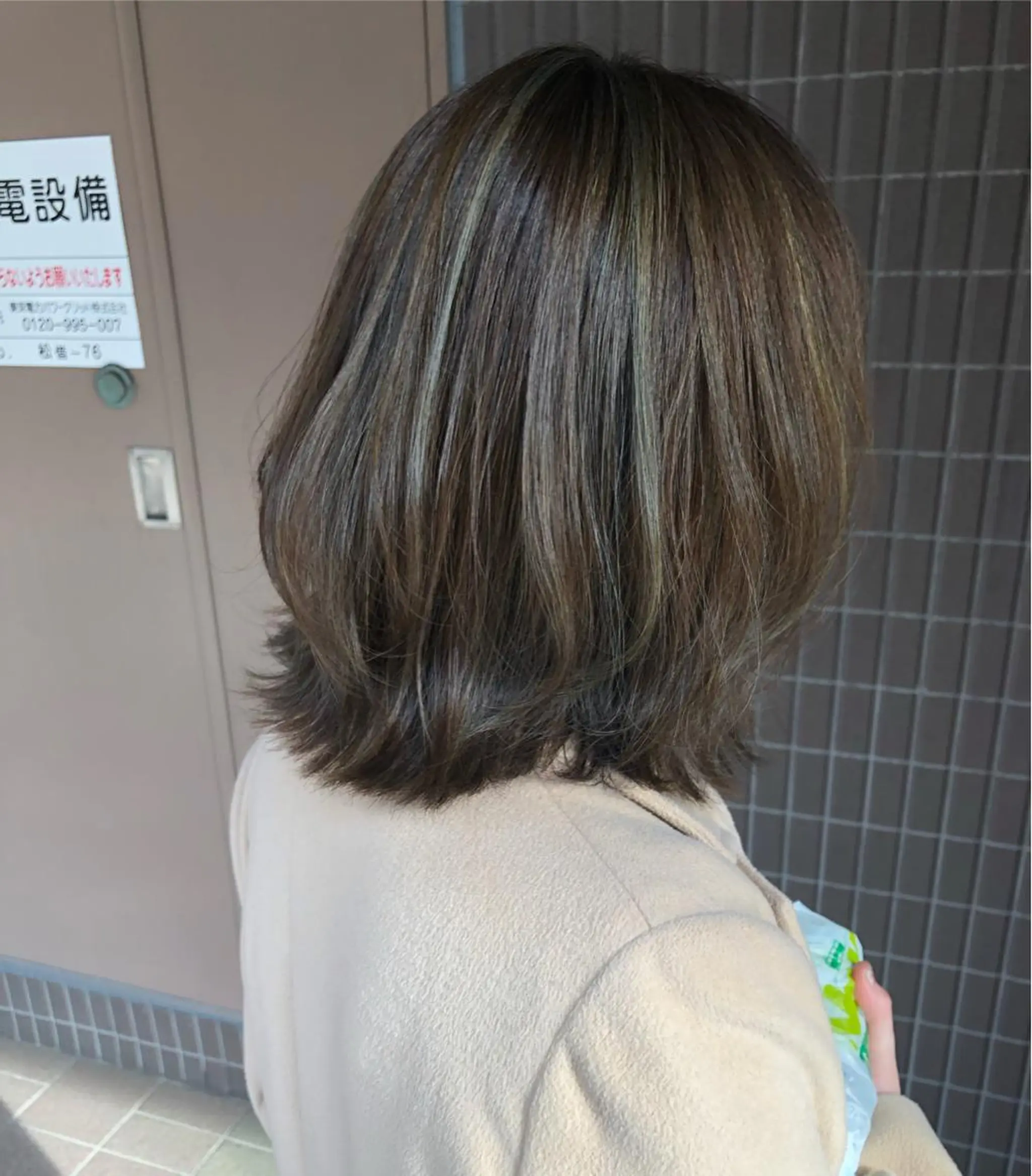 カラー アッシュ ハイライトカラー 後藤 陽花子のヘアスタイル