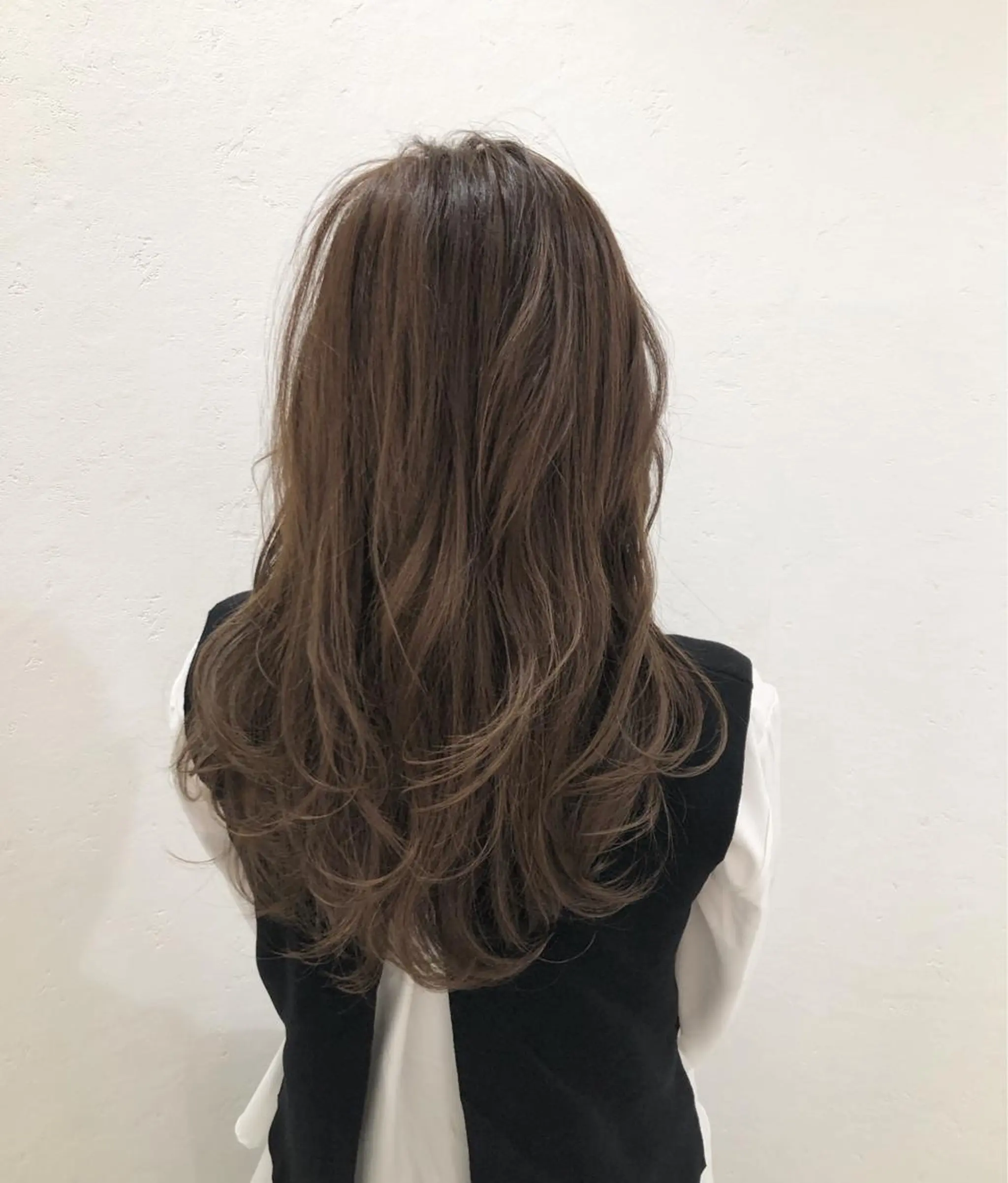 ロング 韓国風ヘア レイヤーカット カット ヘアカラー 透け感カラー🫧 加納トモヒロのヘアスタイル