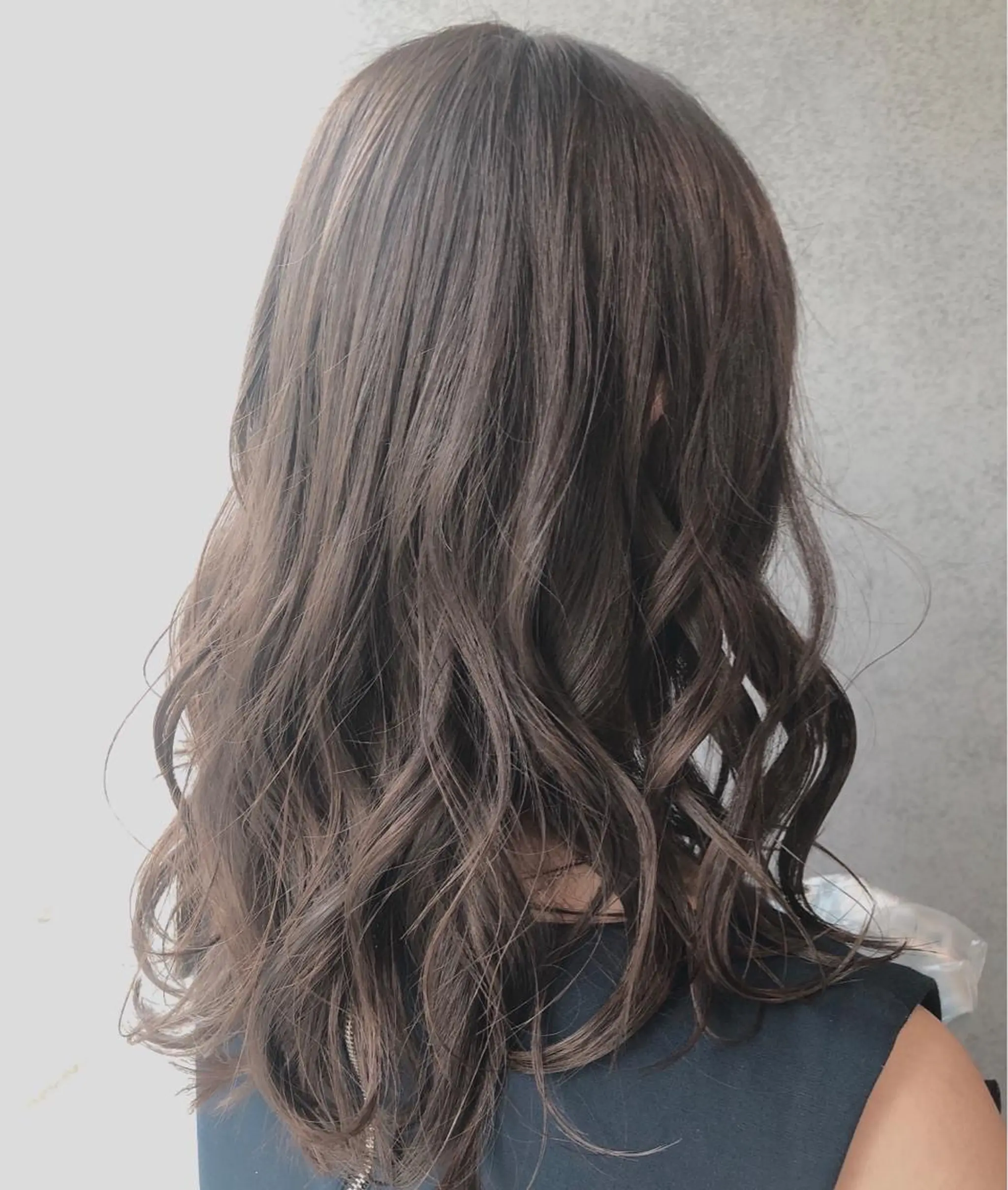ロング 櫻井 未悠のヘアスタイル