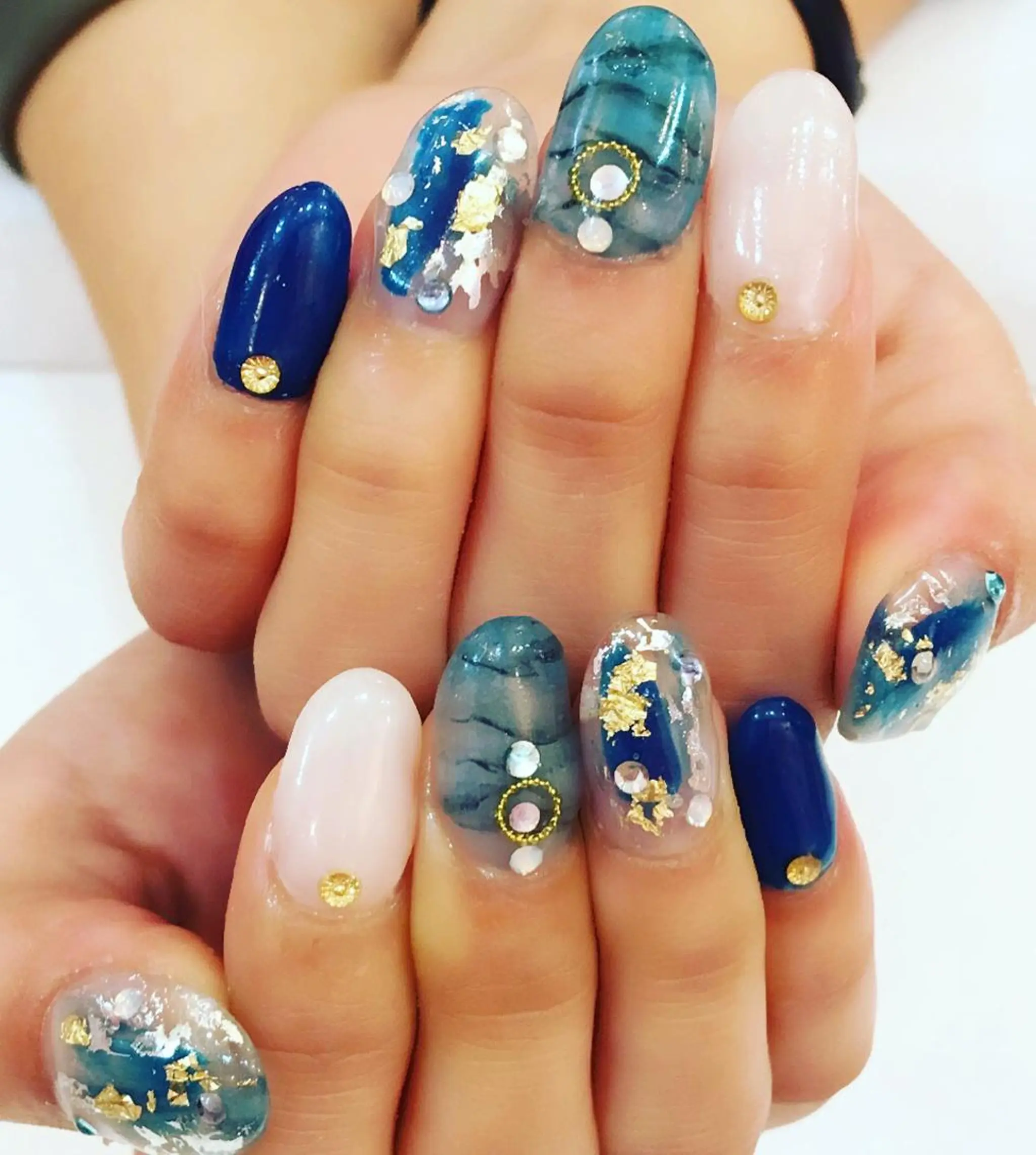 ショート カラー パーマ ヘアアレンジ メンズ キッズ ネイル マツエク・マツパ 学生（メンズ向け） 付け放題 学生 アートネイル フットネイル NAILSGOGO shibuyaのネイルデザイン