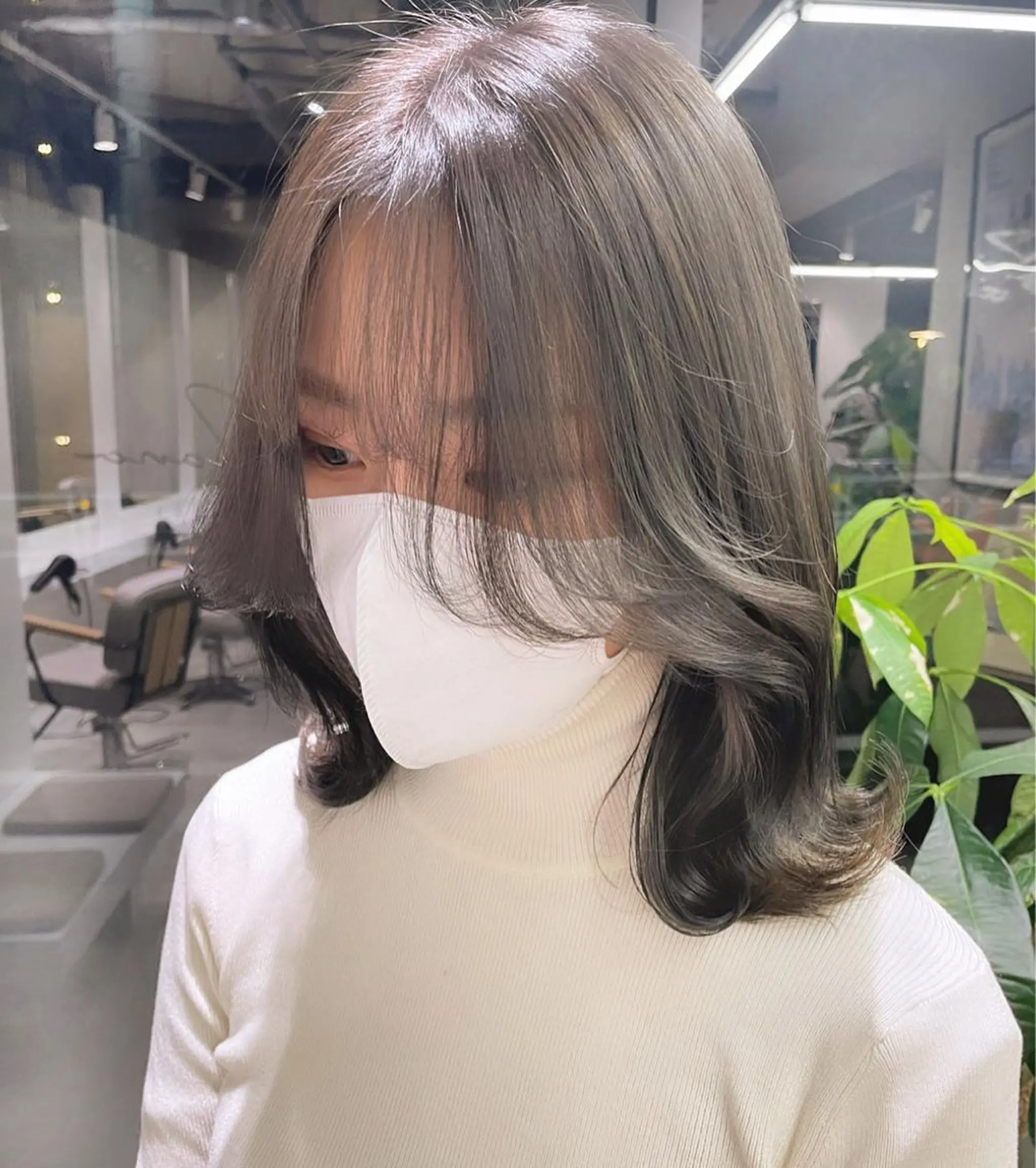 ミディアム 銀座/レイヤーカット 🤍内野すみれのヘアスタイル