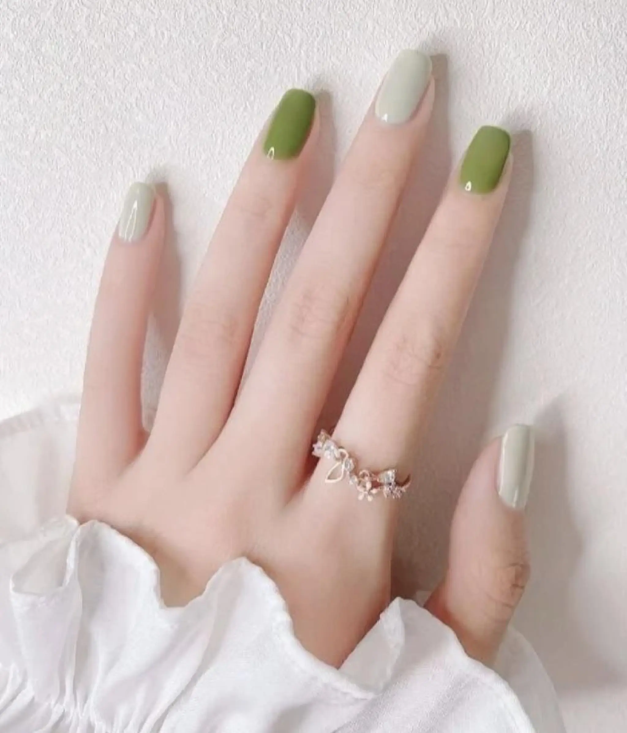 ネイル ハンドネイル THE ONE栄店所属・Theone栄店 川原のネイルデザイン